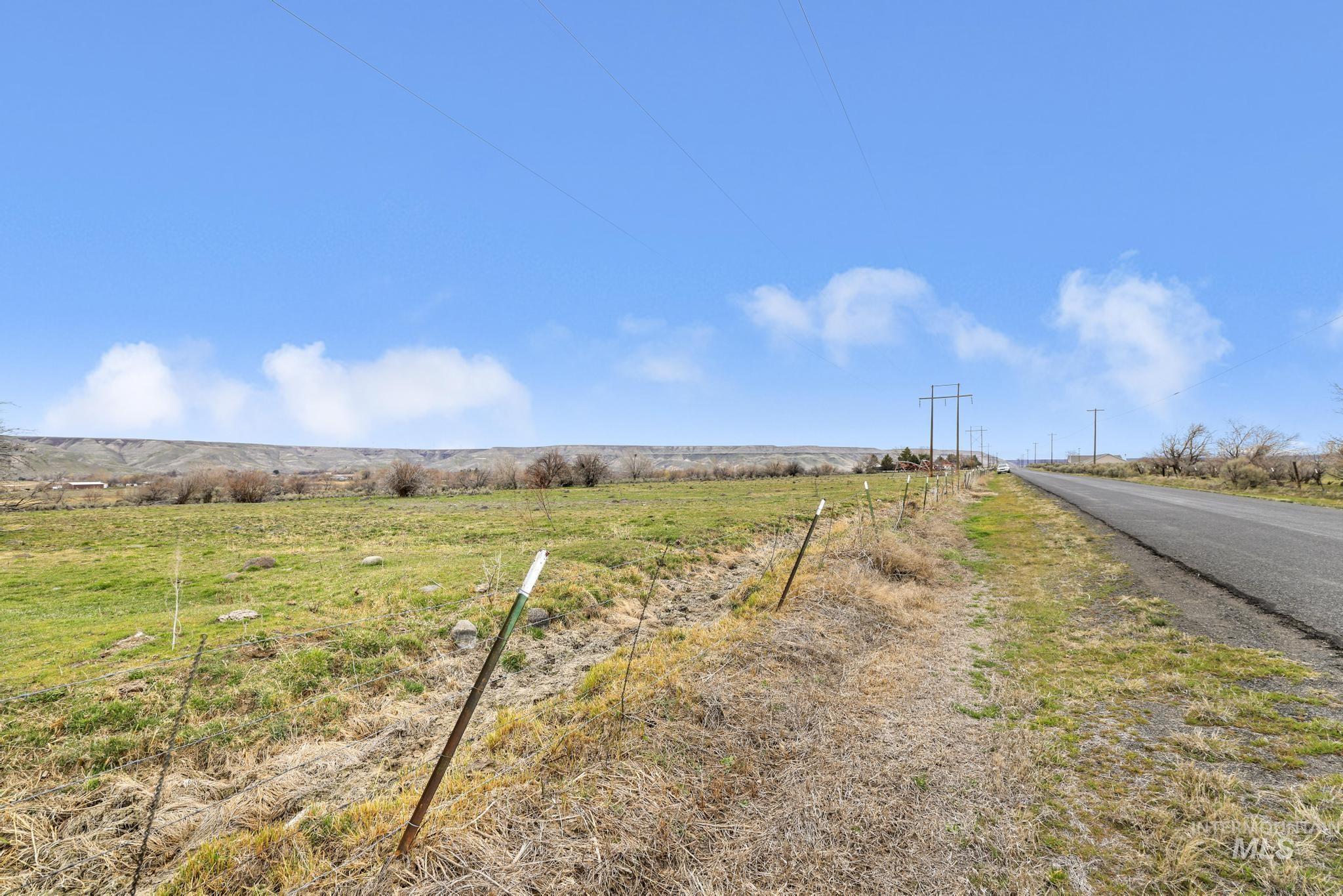 Tbd Lot 4 900 E Property Photo 5