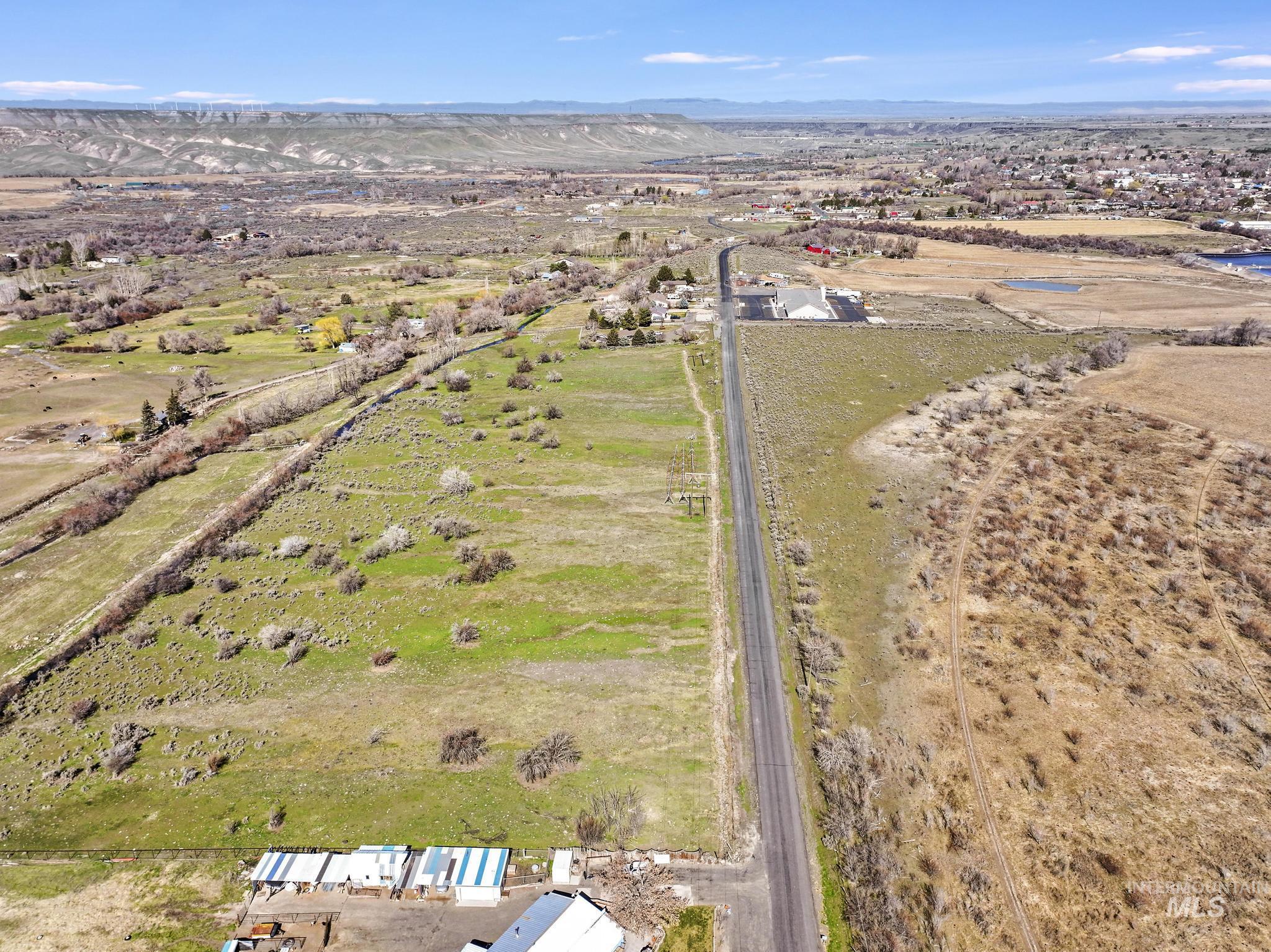 Tbd Lot 4 900 E Property Photo 7