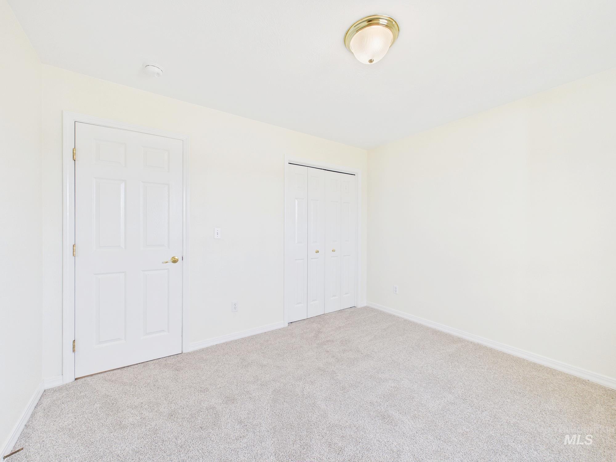 2395 Airport Rd Property Photo 25