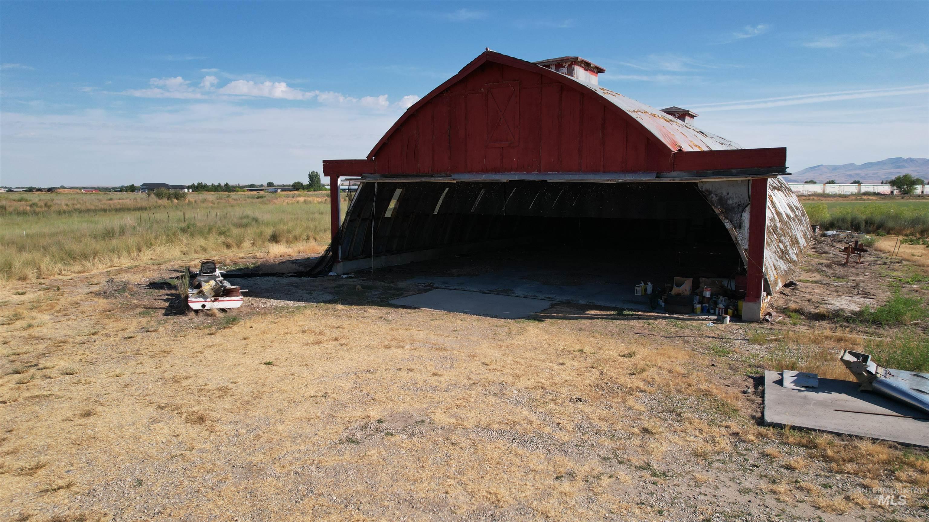 2395 Airport Rd Property Photo 50