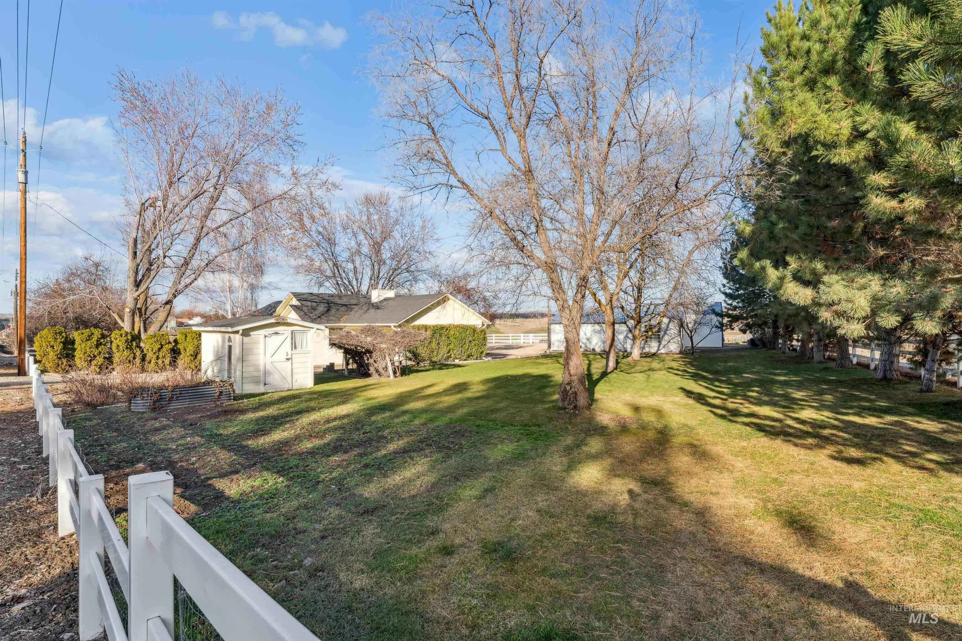 25164 Lansing Lane Property Photo 29