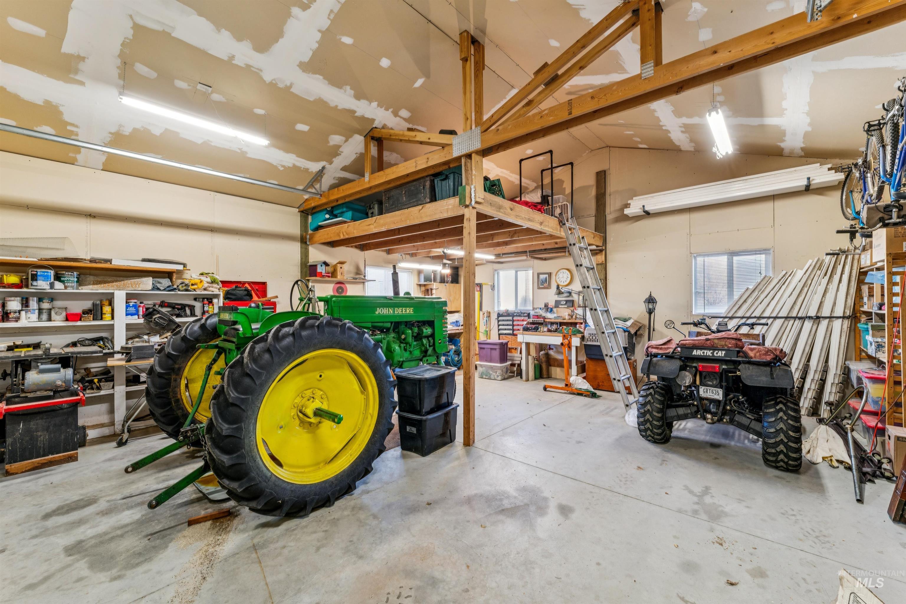 25164 Lansing Lane Property Photo 38