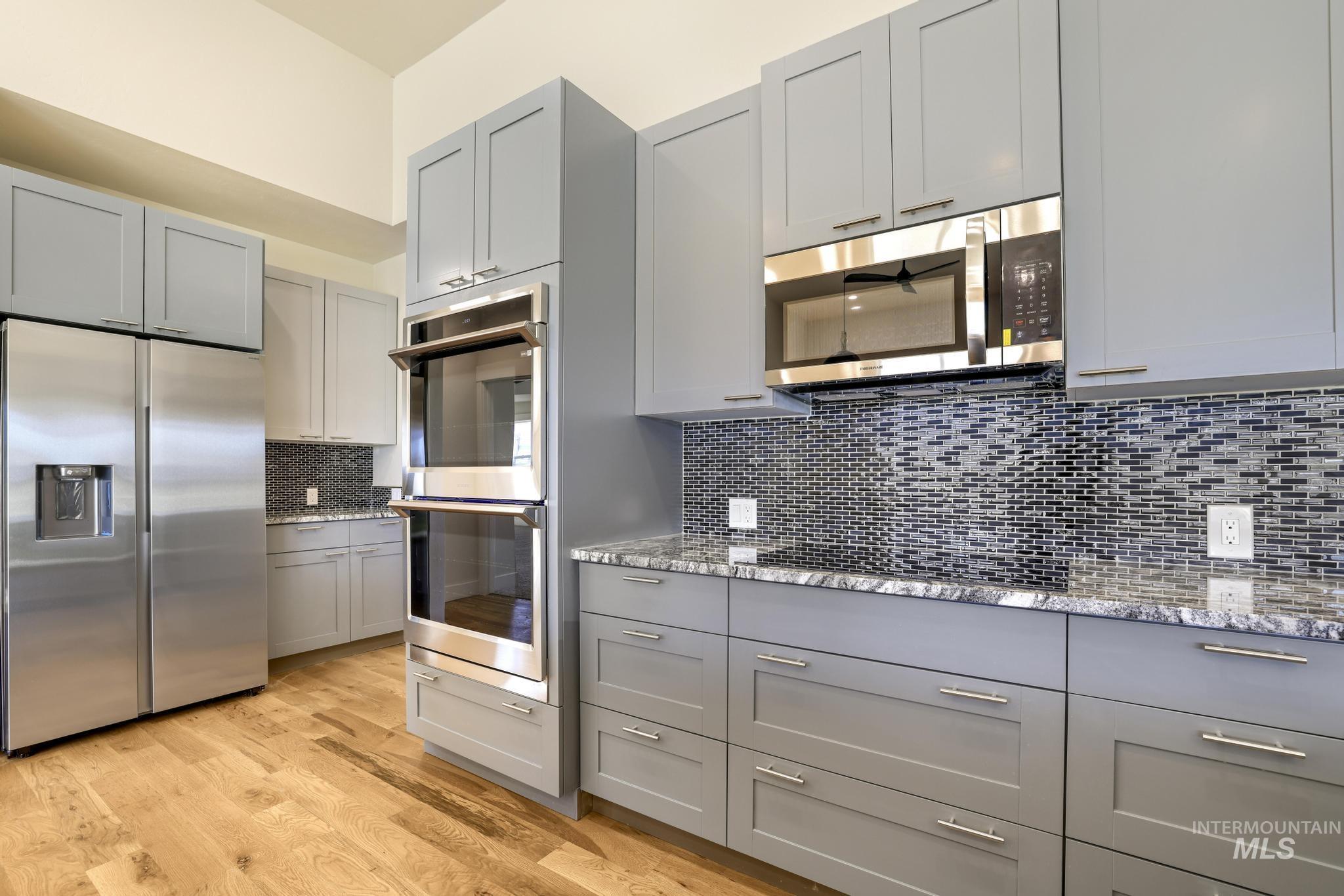 2513 Van Gogh Property Photo 18