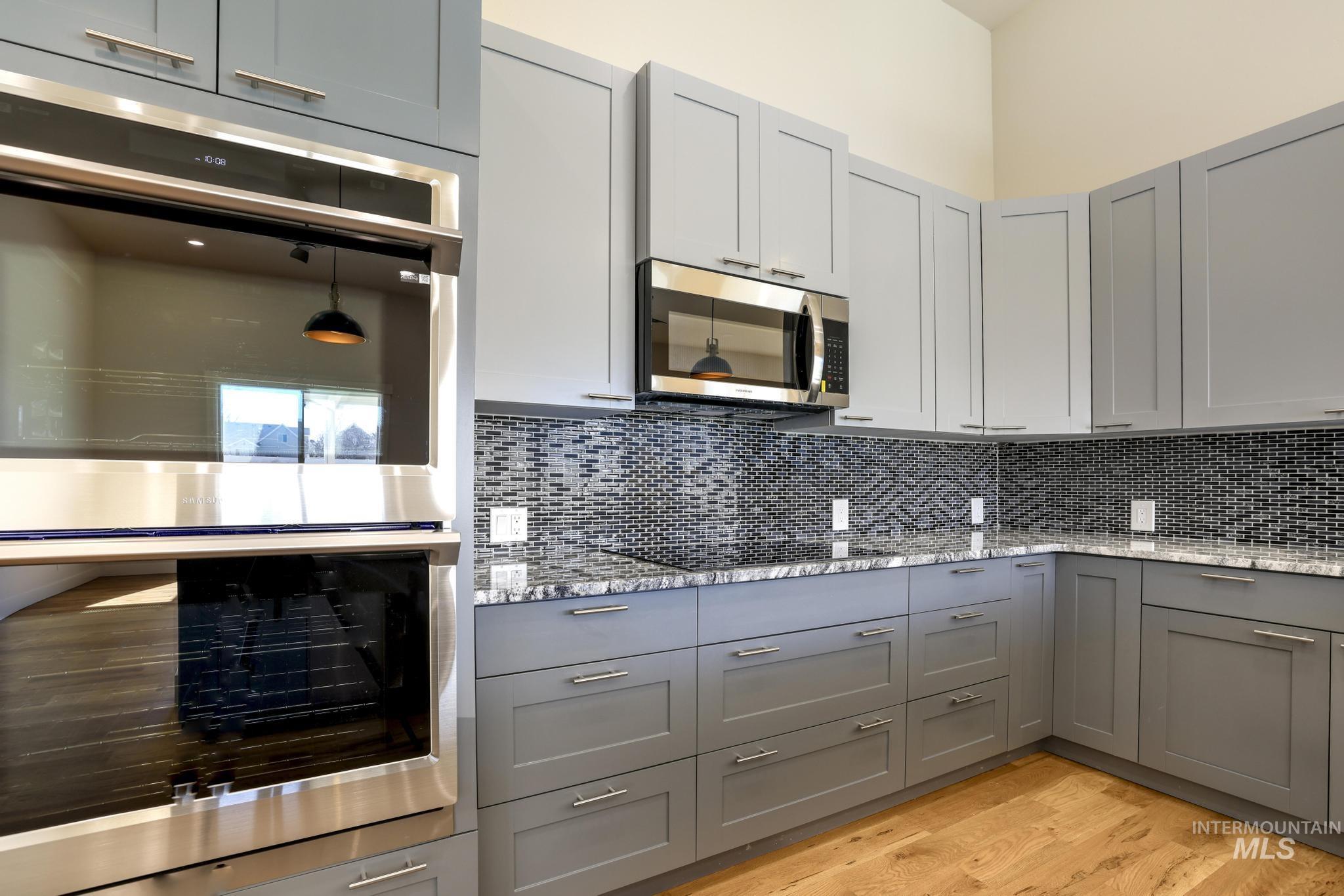 2513 Van Gogh Property Photo 19