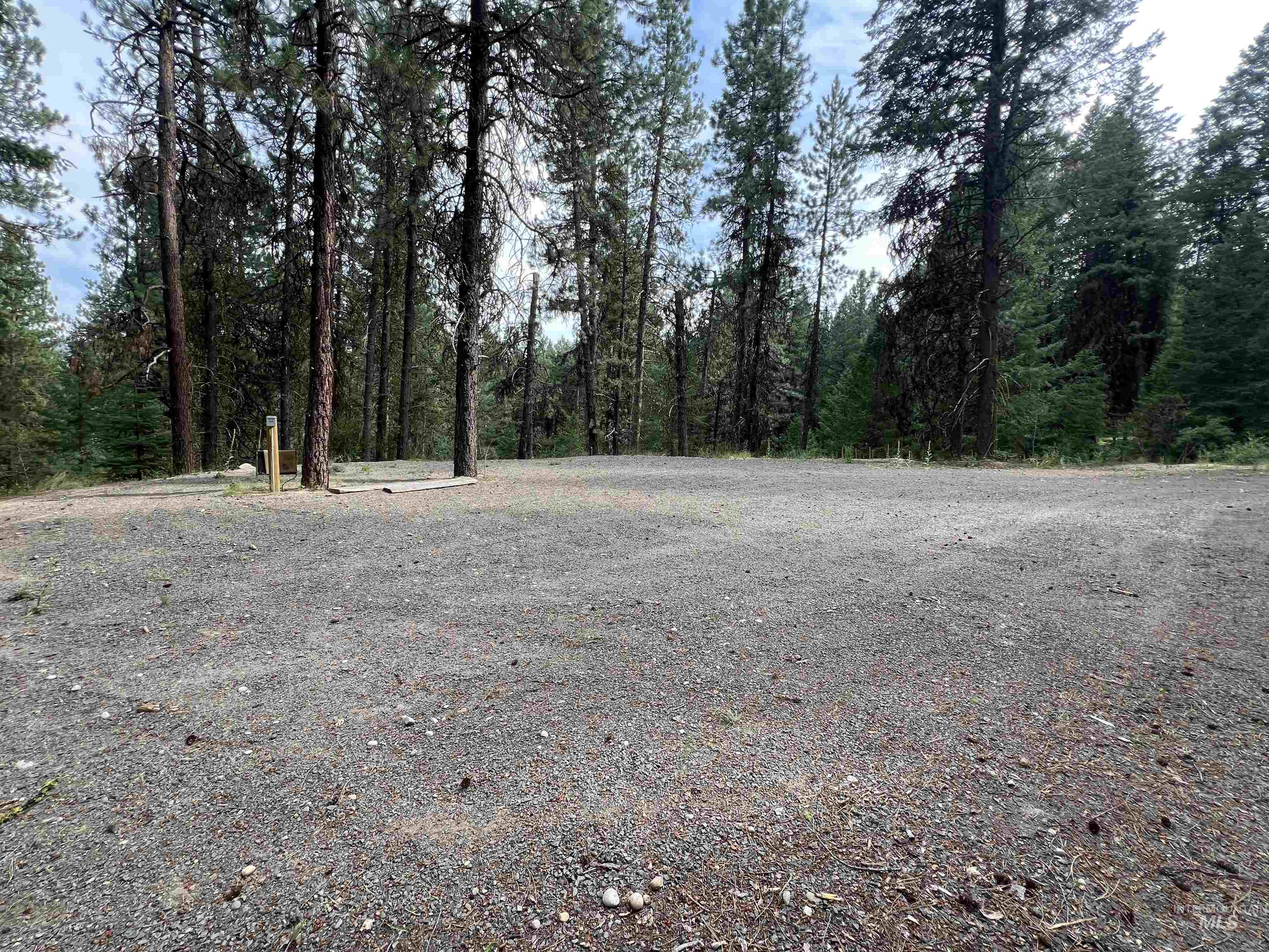 24 Ranch Cir Property Photo 1