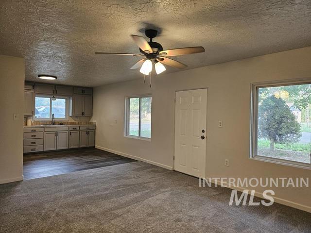 918 N 11th St Property Photo 6