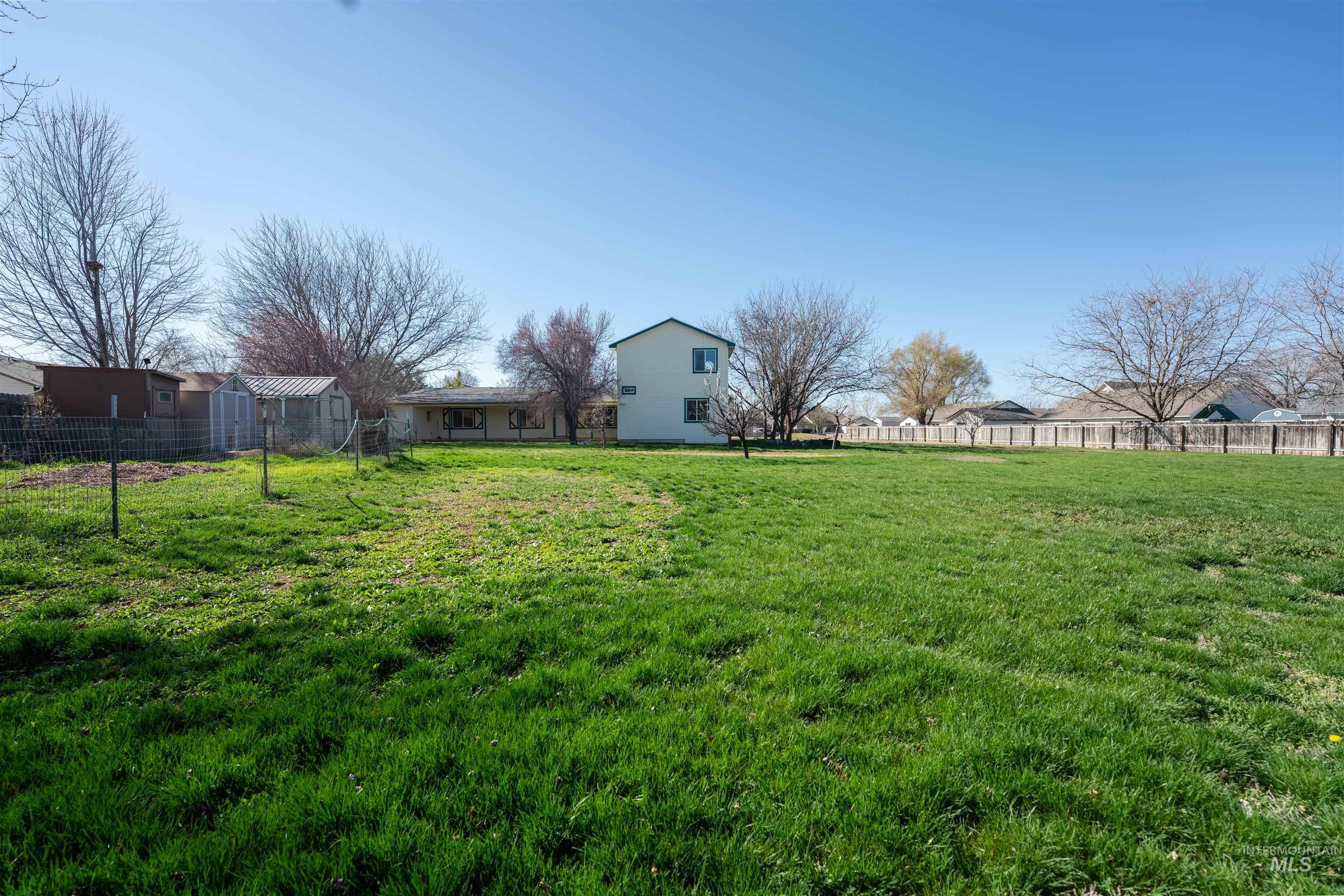 1156 W. Skagway Property Photo 7