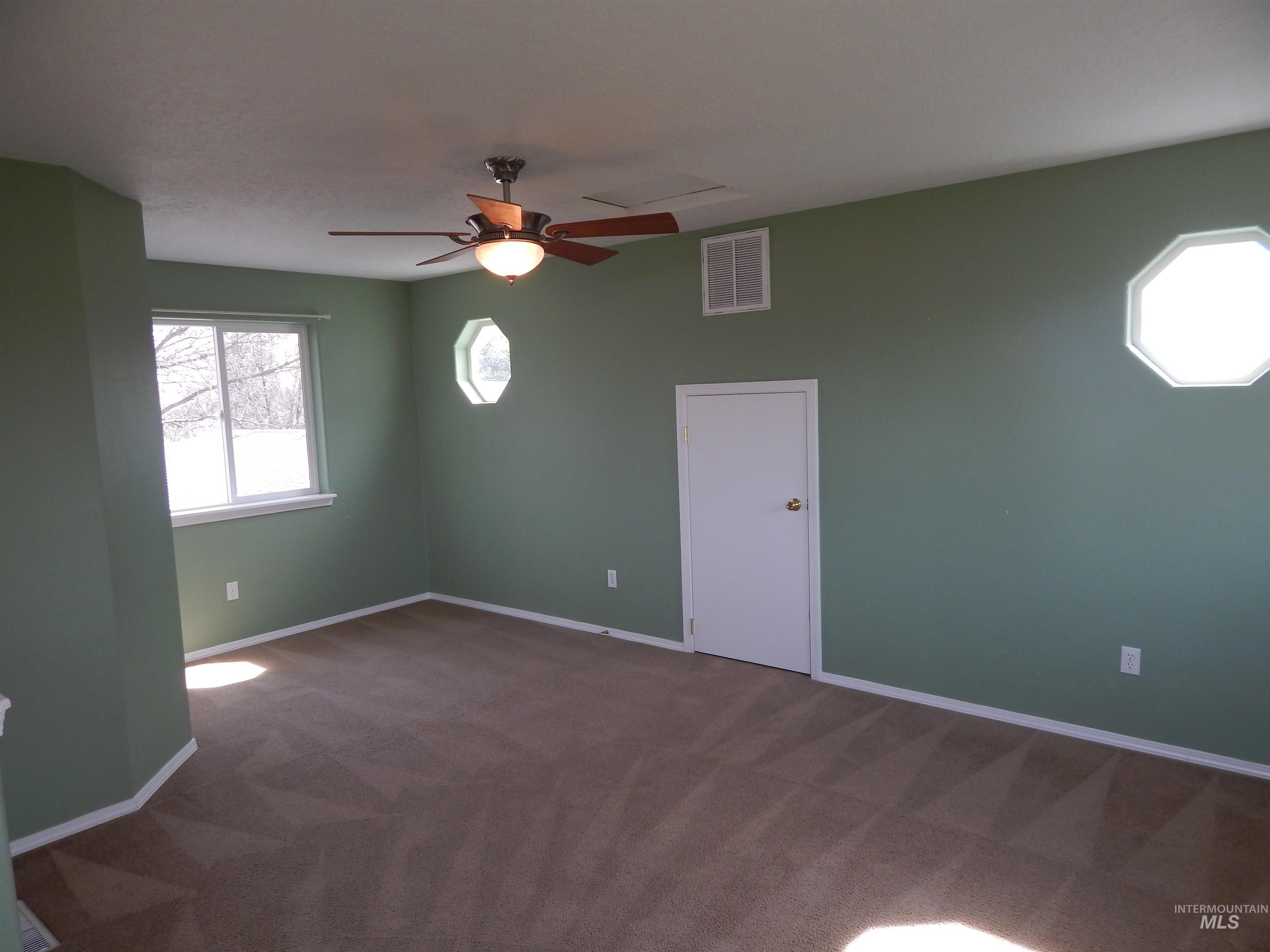 1156 W. Skagway Property Photo 21