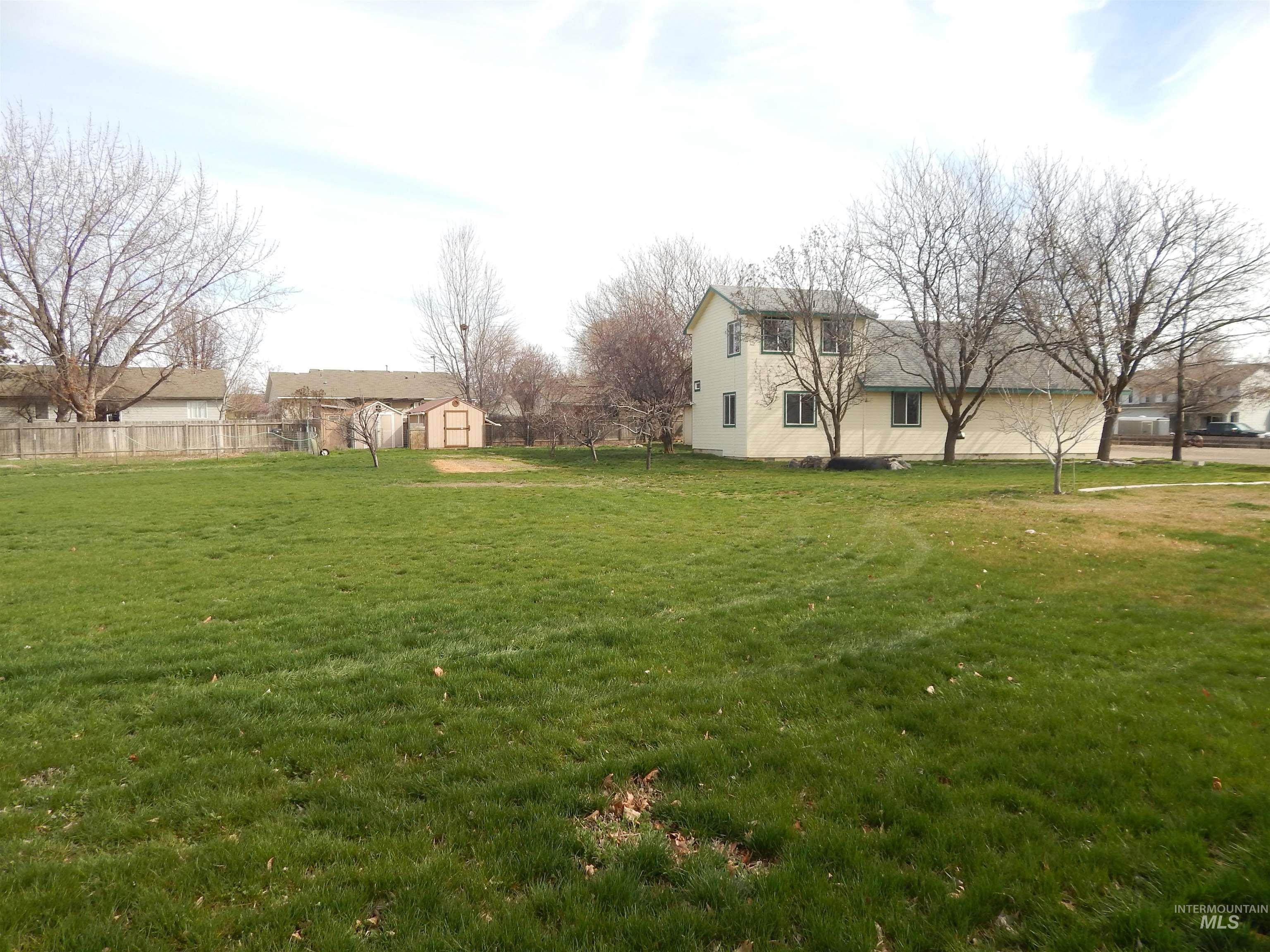 1156 W. Skagway Property Photo 37