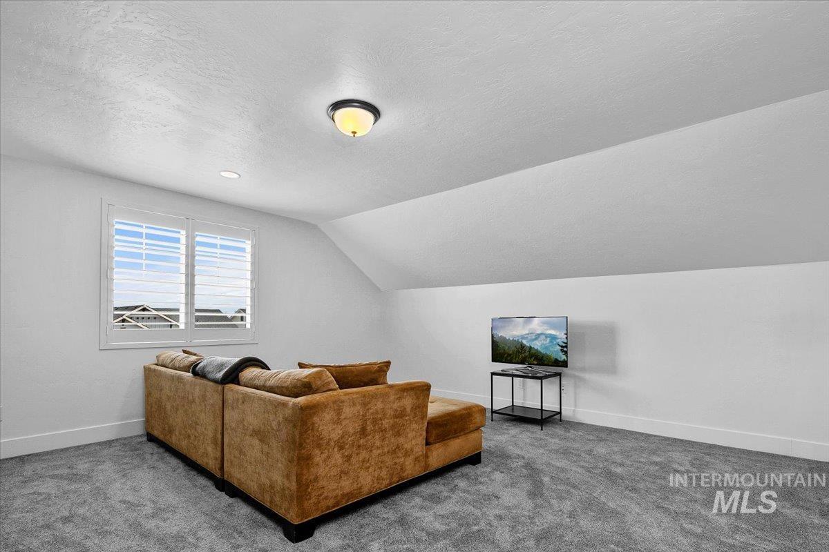 2085 N Concha Ct Property Photo 25