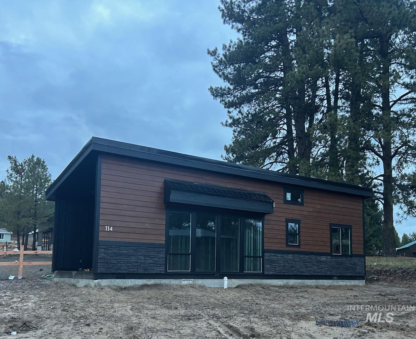 114 Raven Loop Property Photo 1