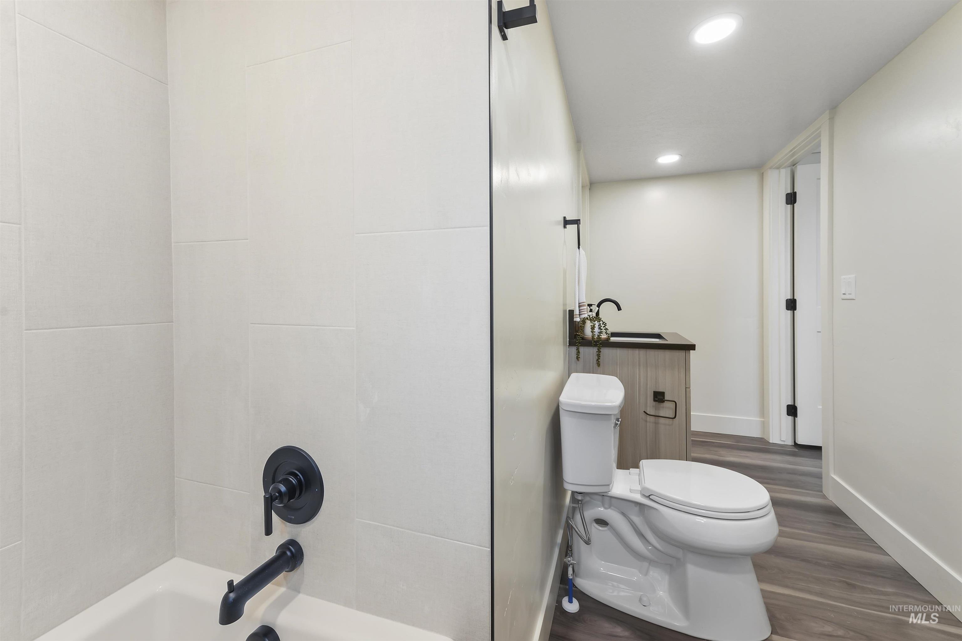 116 Raven Loop Property Photo 11