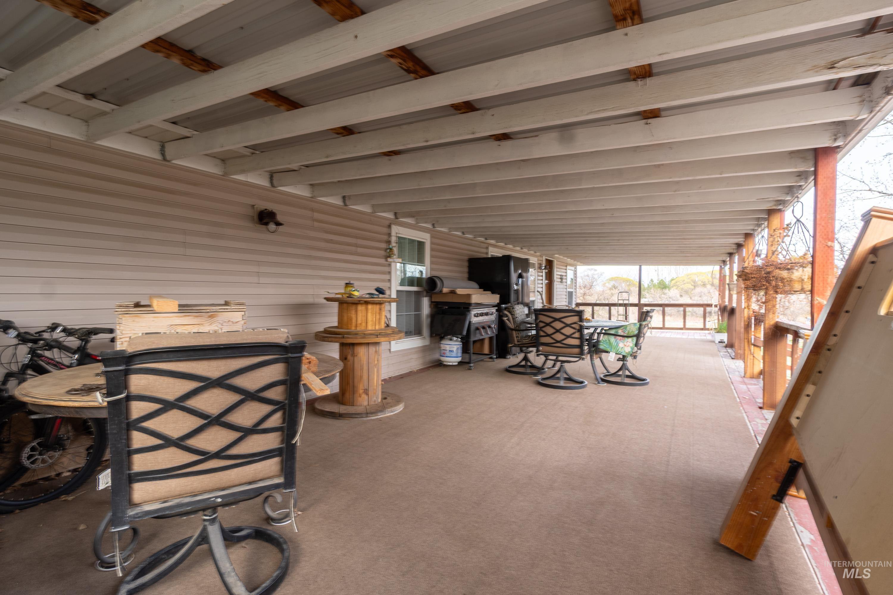 2110 E 3950 N Property Photo 17