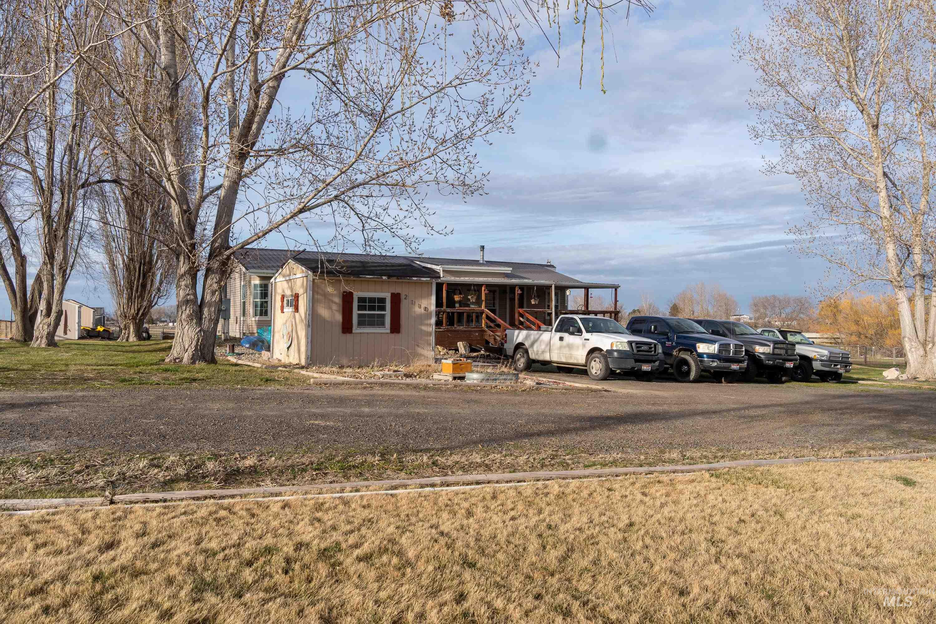 2110 E 3950 N Property Photo 36
