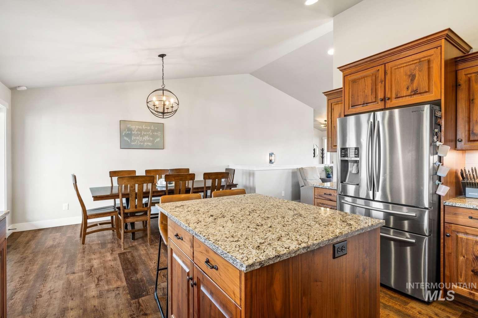 744 Midnight Sun Loop Property Photo 10