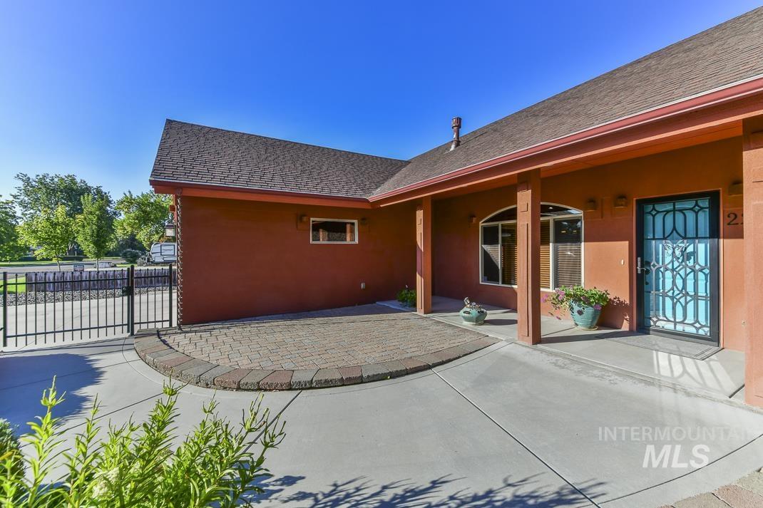 2214 Washington Property Photo 3