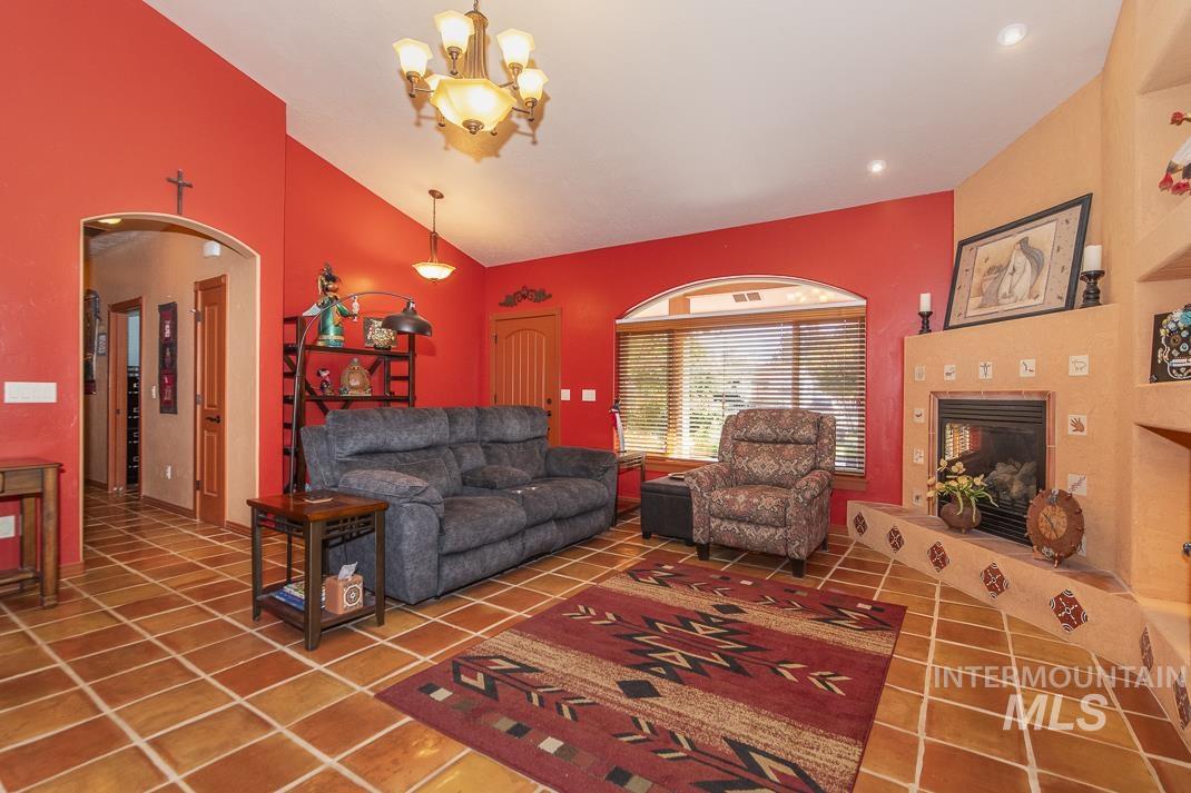 2214 Washington Property Photo 6