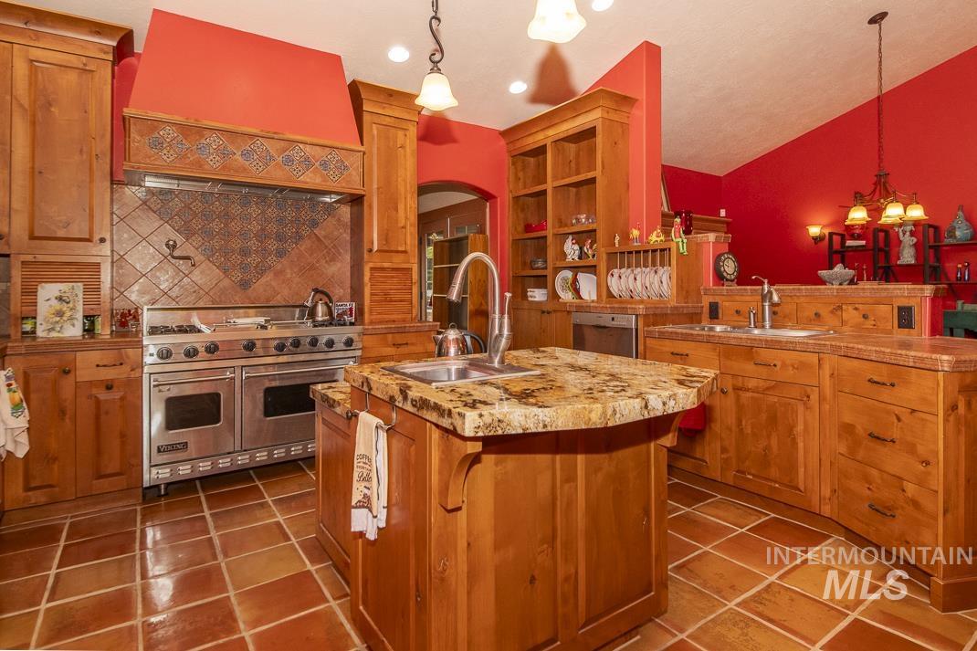 2214 Washington Property Photo 11
