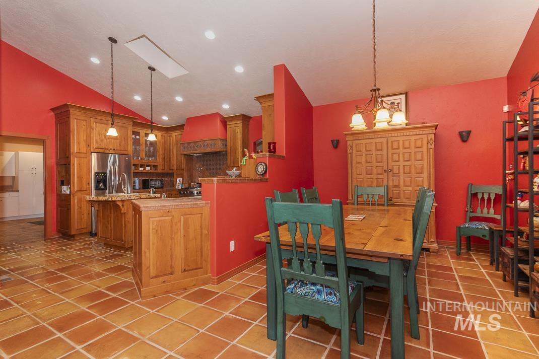 2214 Washington Property Photo 14