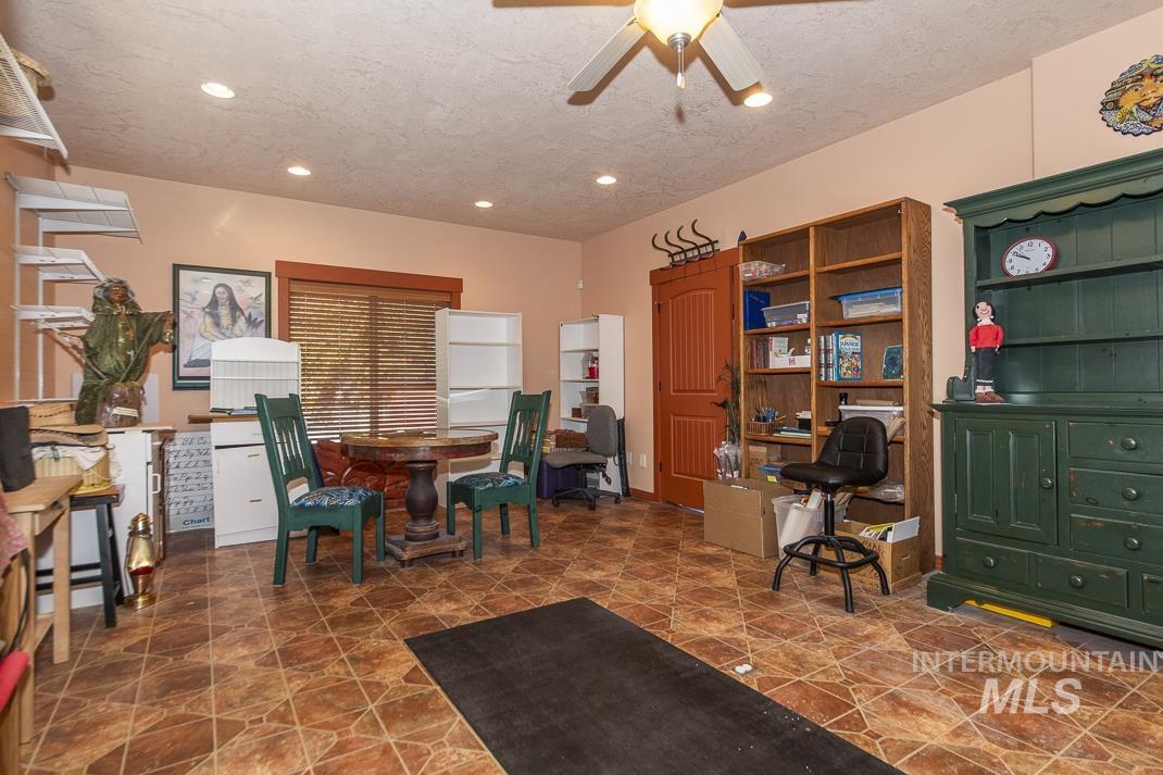 2214 Washington Property Photo 19