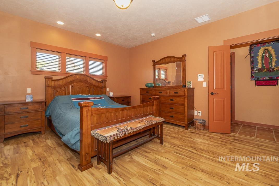 2214 Washington Property Photo 32