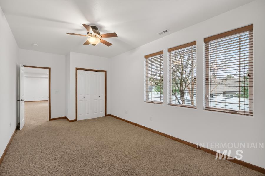 2309 Cambridge Ct. Property Photo 33