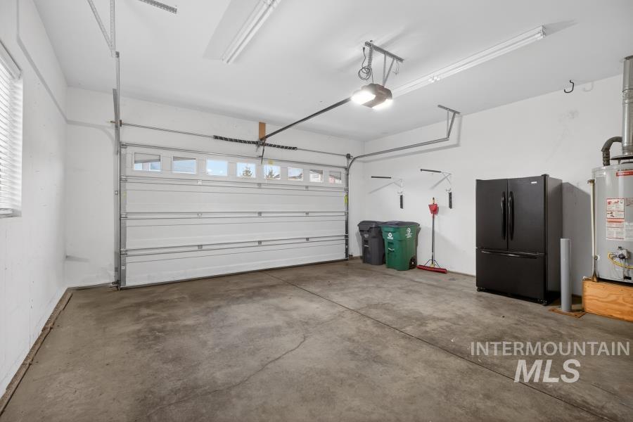 2309 Cambridge Ct. Property Photo 37