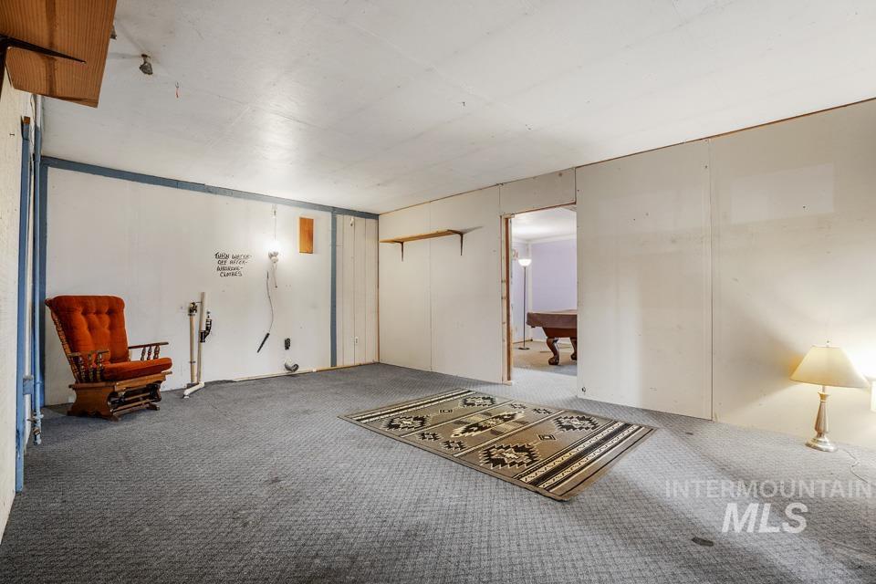 321 Southeast Ave Property Photo 17