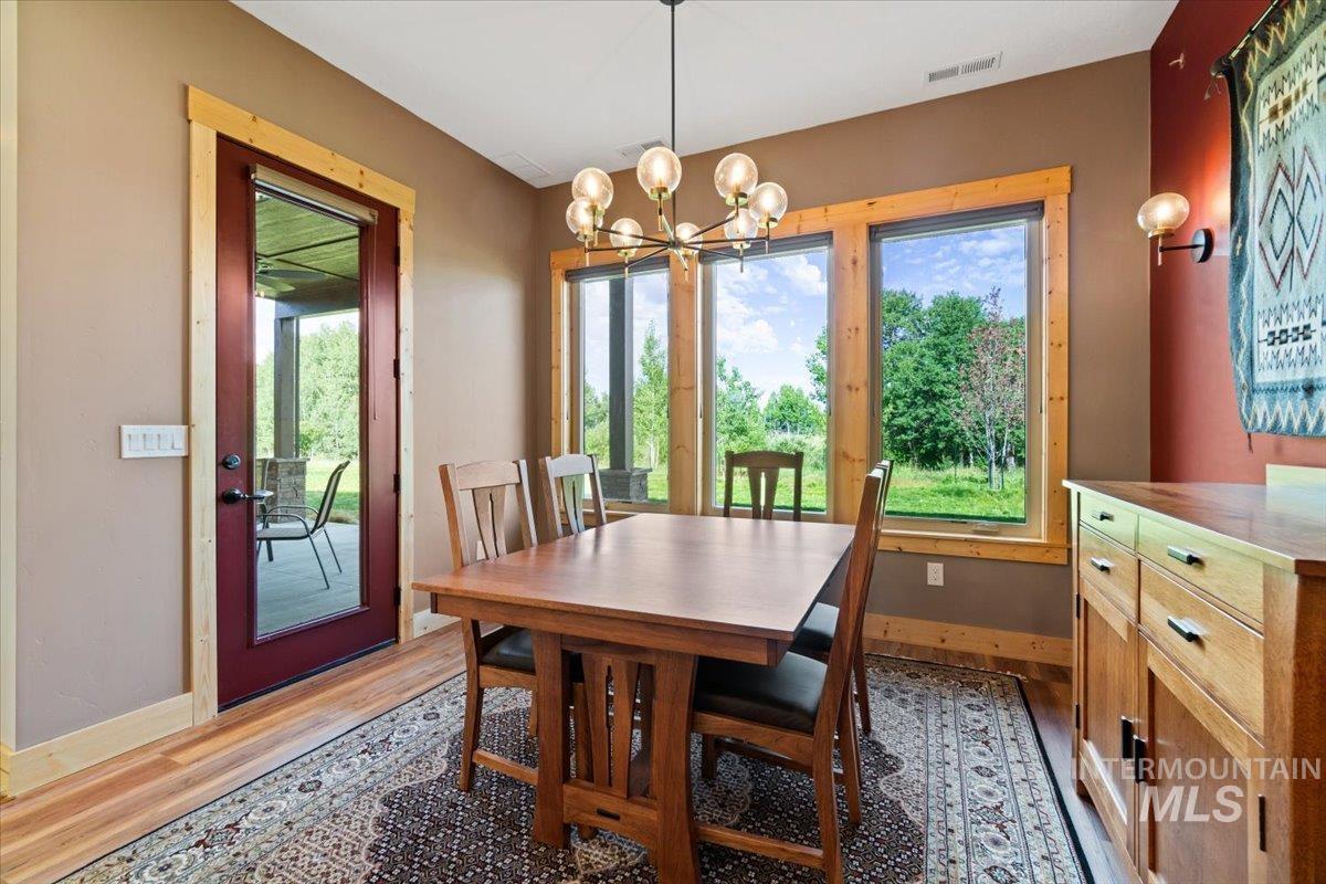 13917 Sky View Court Property Photo 16