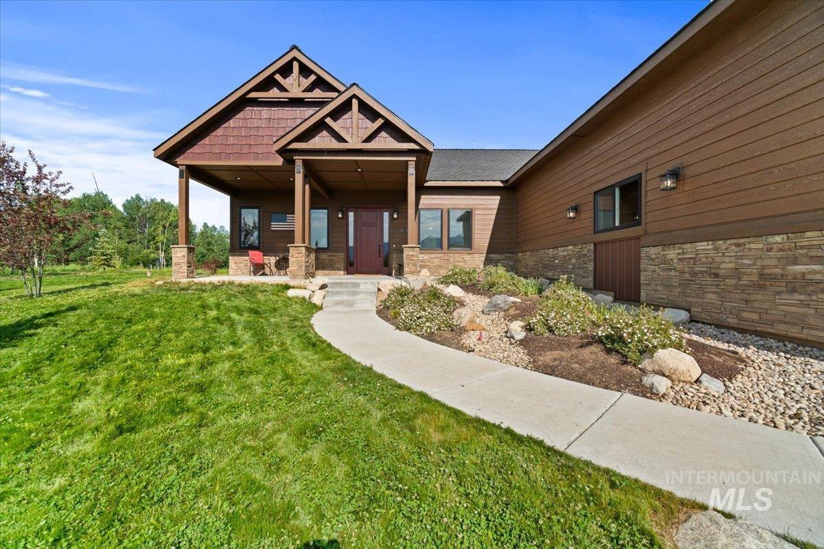 13917 Sky View Court Property Photo 37