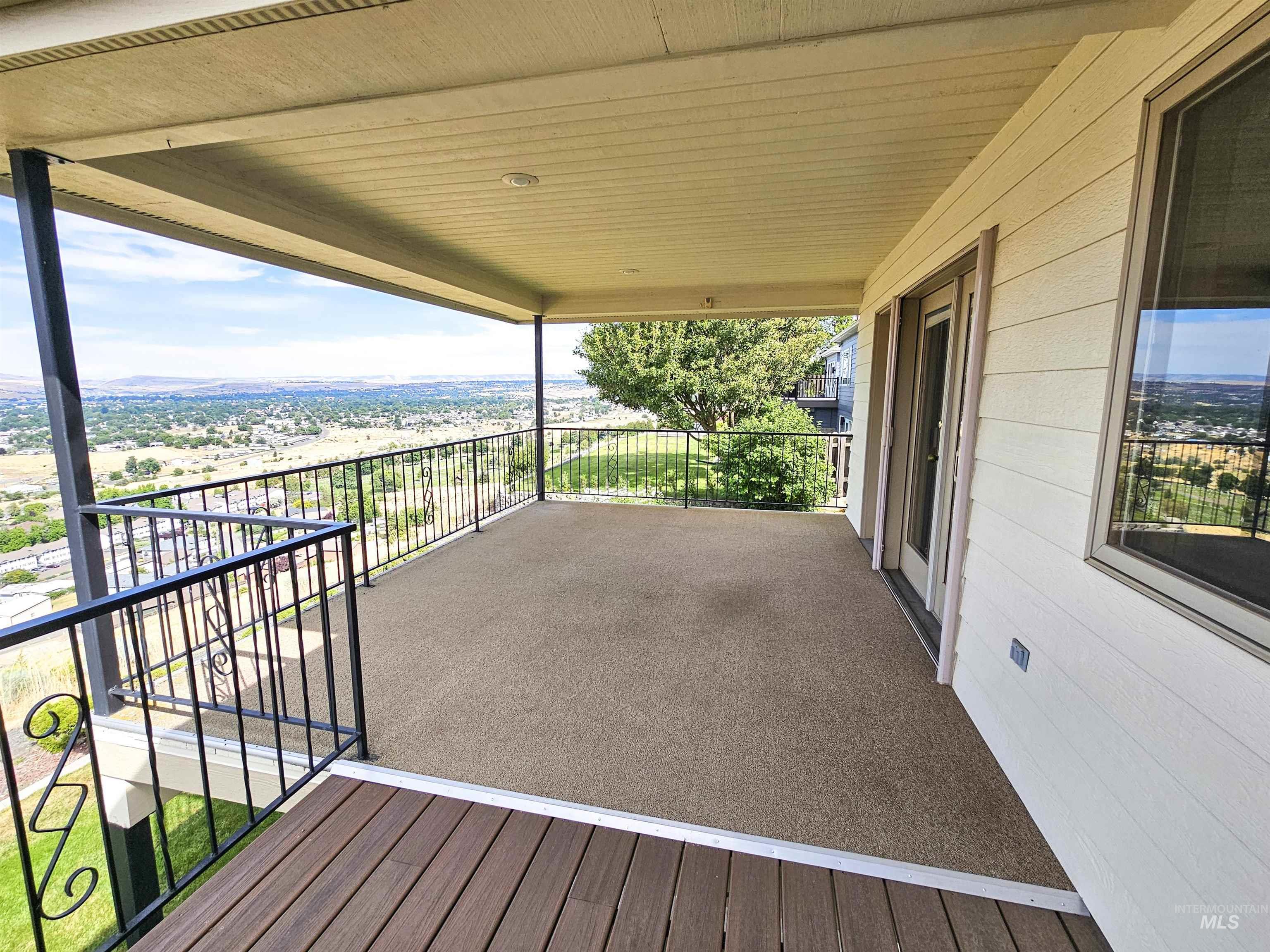 2530 Valleyview Drive Property Photo 36
