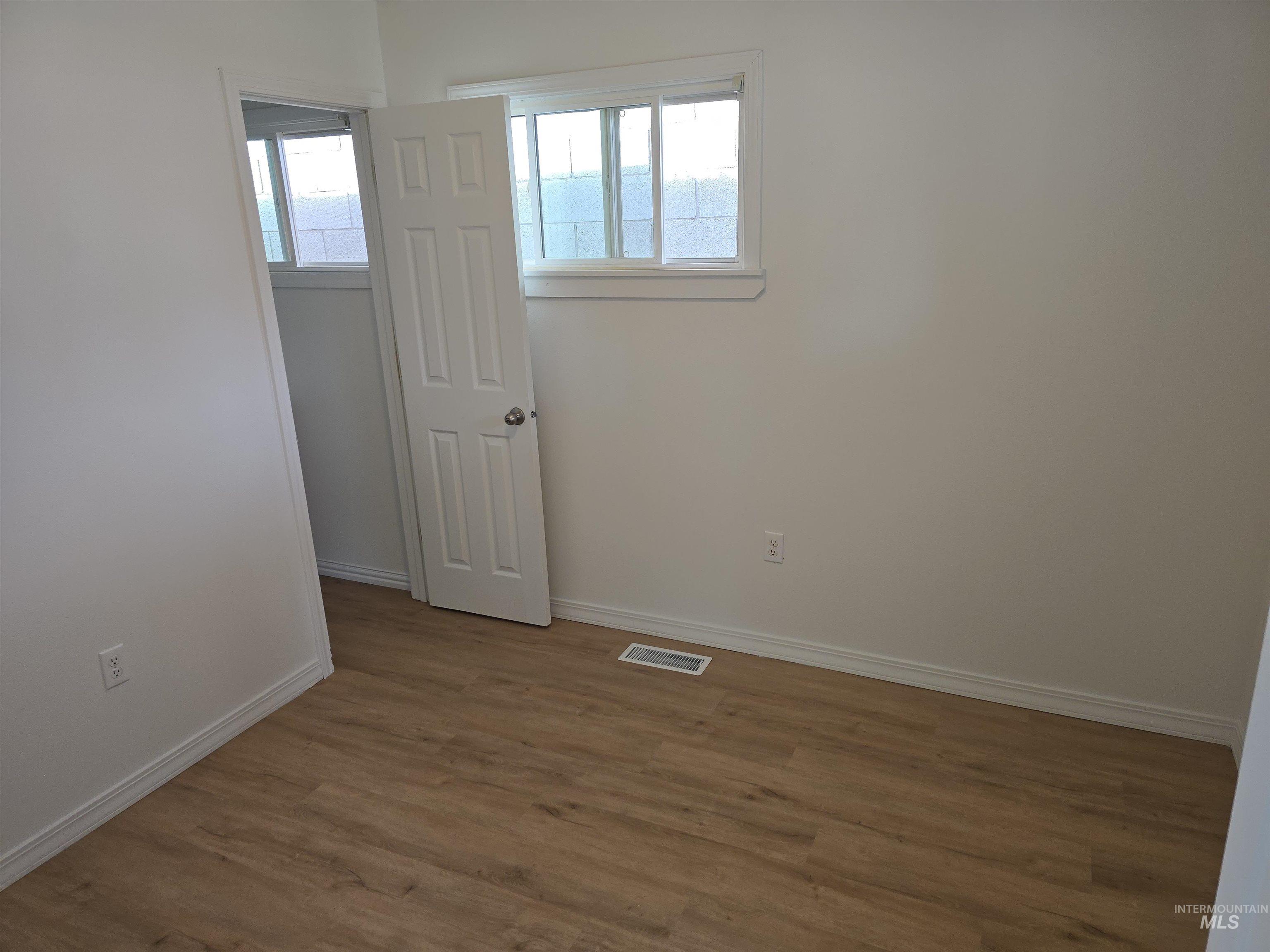 1110 Normal Ave Property Photo 4