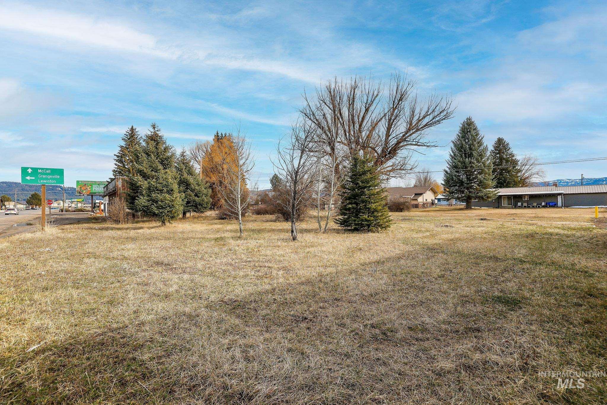 413-417 Virginia St. Property Photo 6