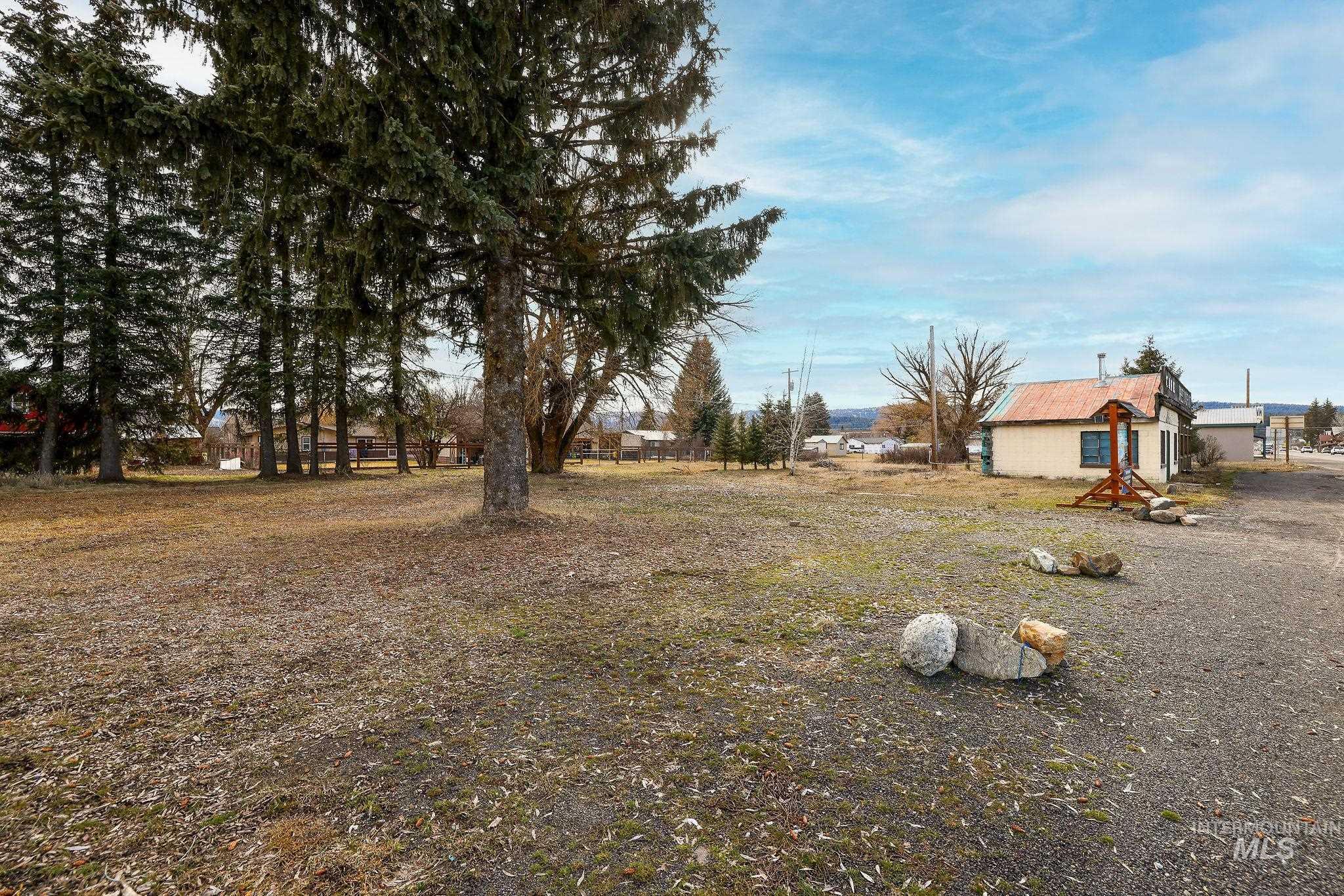 413-417 Virginia St. Property Photo 11