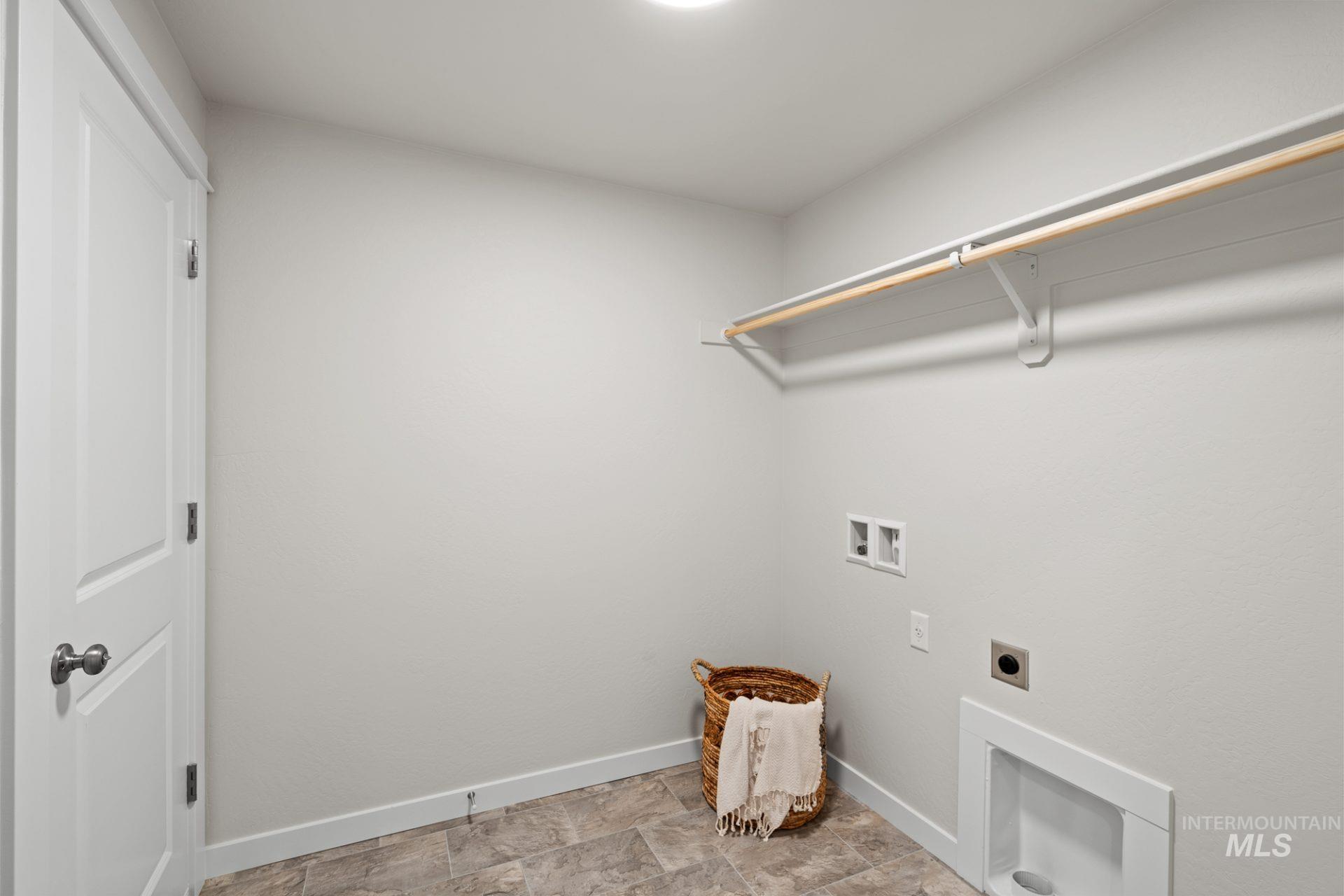 5226 E Patchwork Dr. Property Photo 18