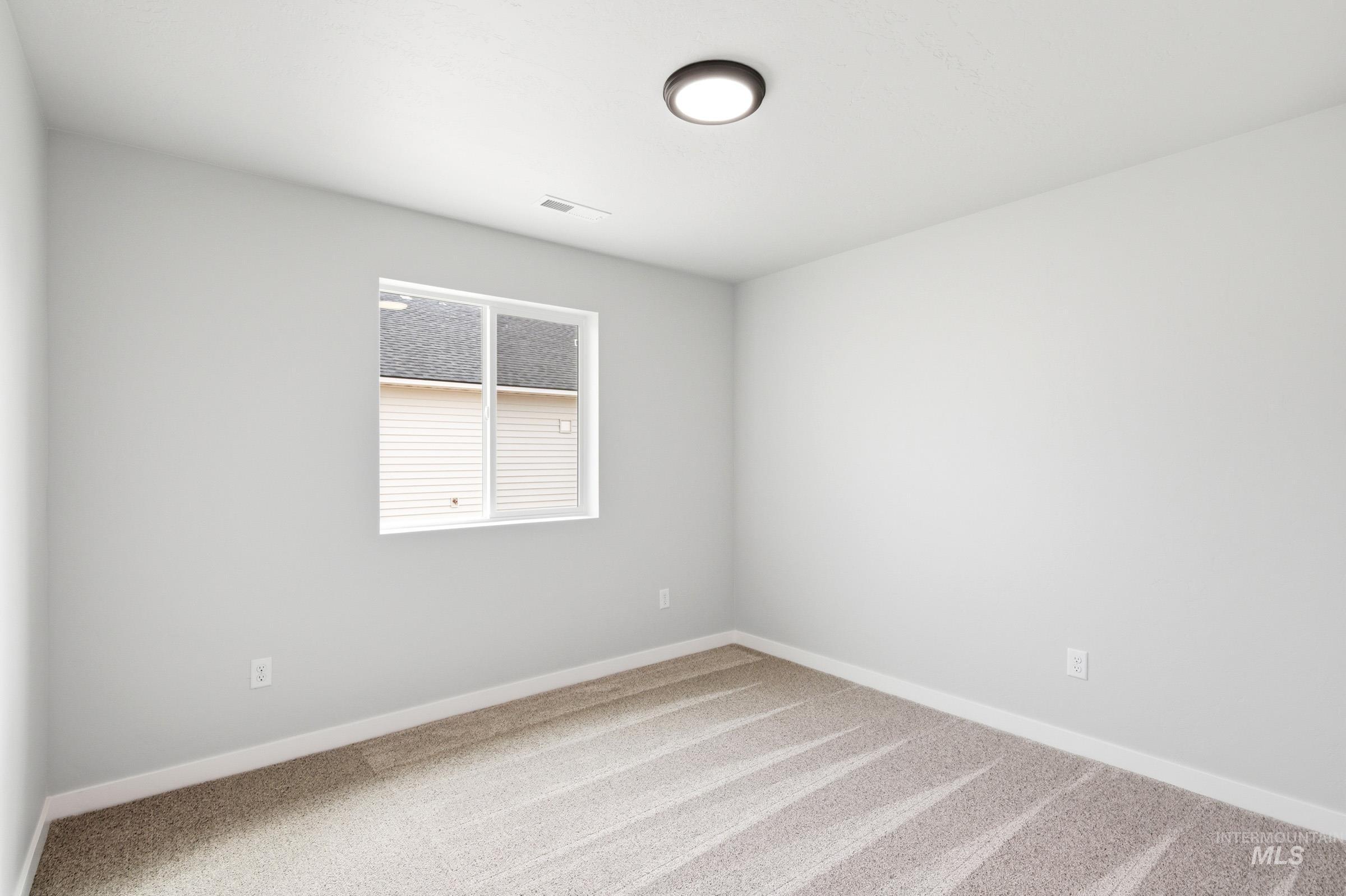 517 Pine St Property Photo 14