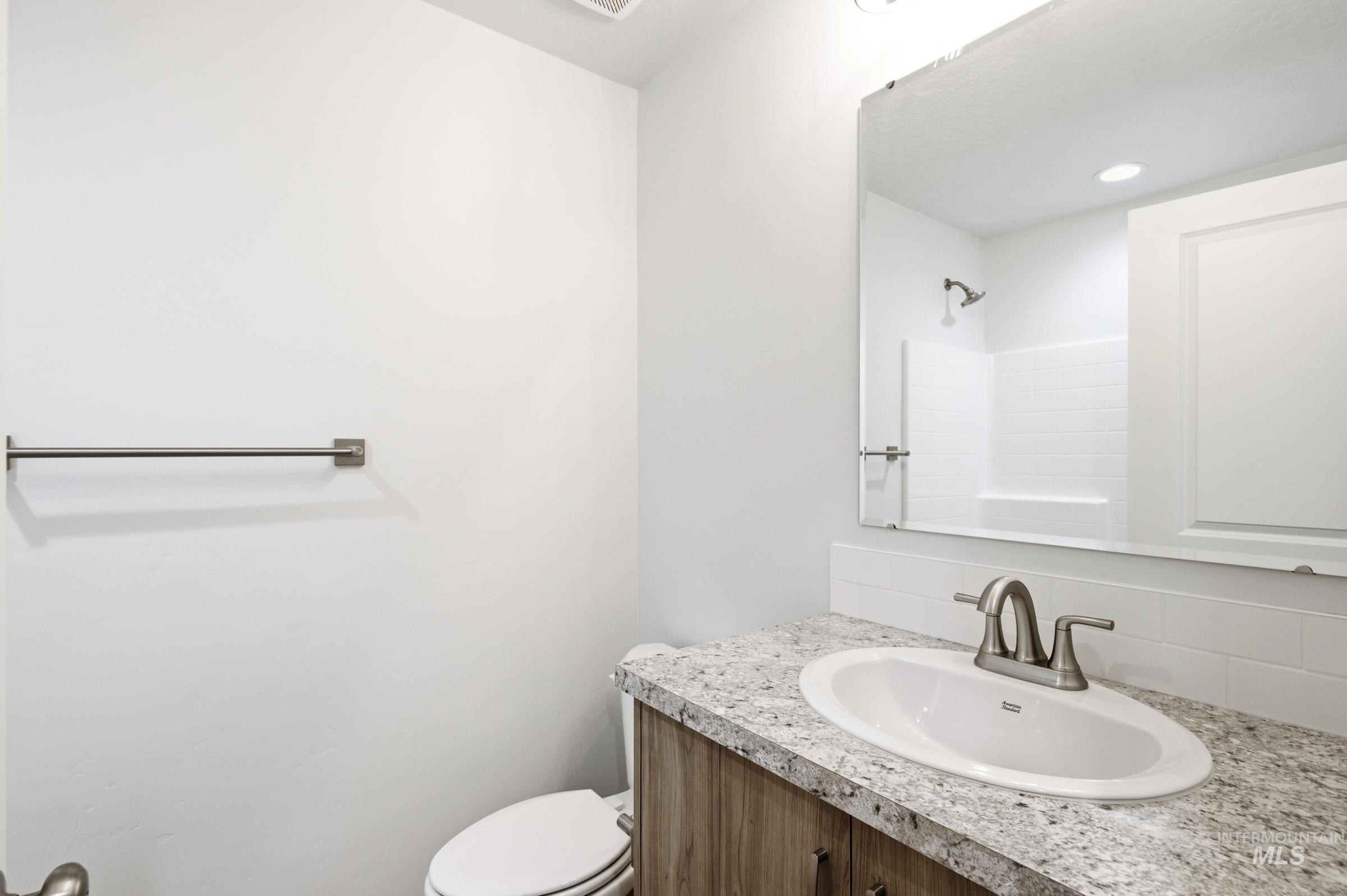 519 Pine St Property Photo 10