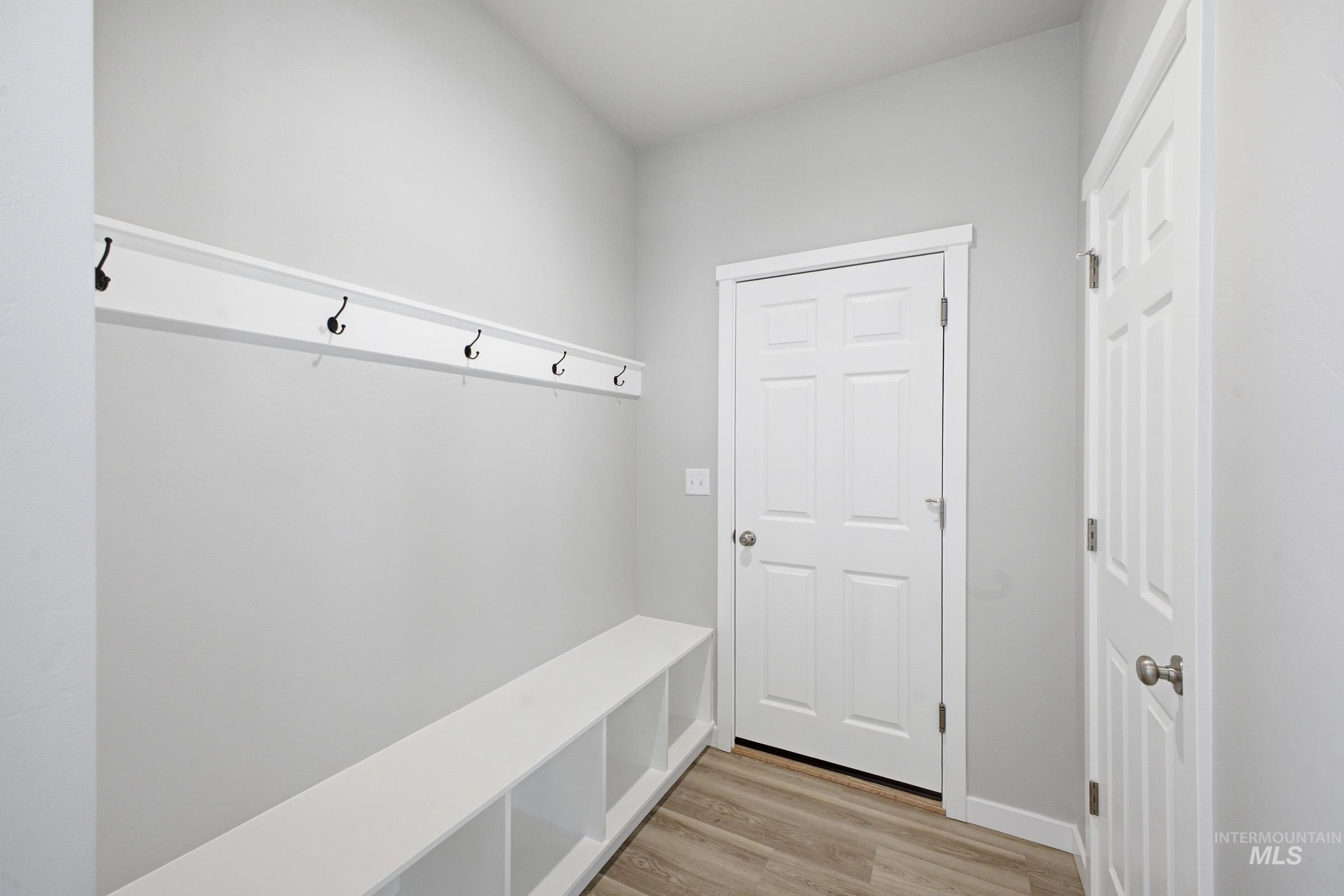 13672 Redway Ct Property Photo 12