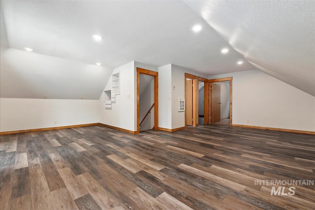 10 Crick Road Property Photo 24