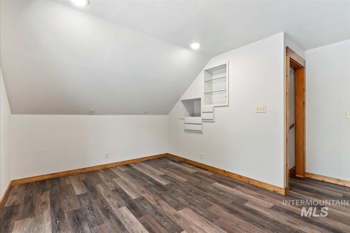 10 Crick Road Property Photo 31