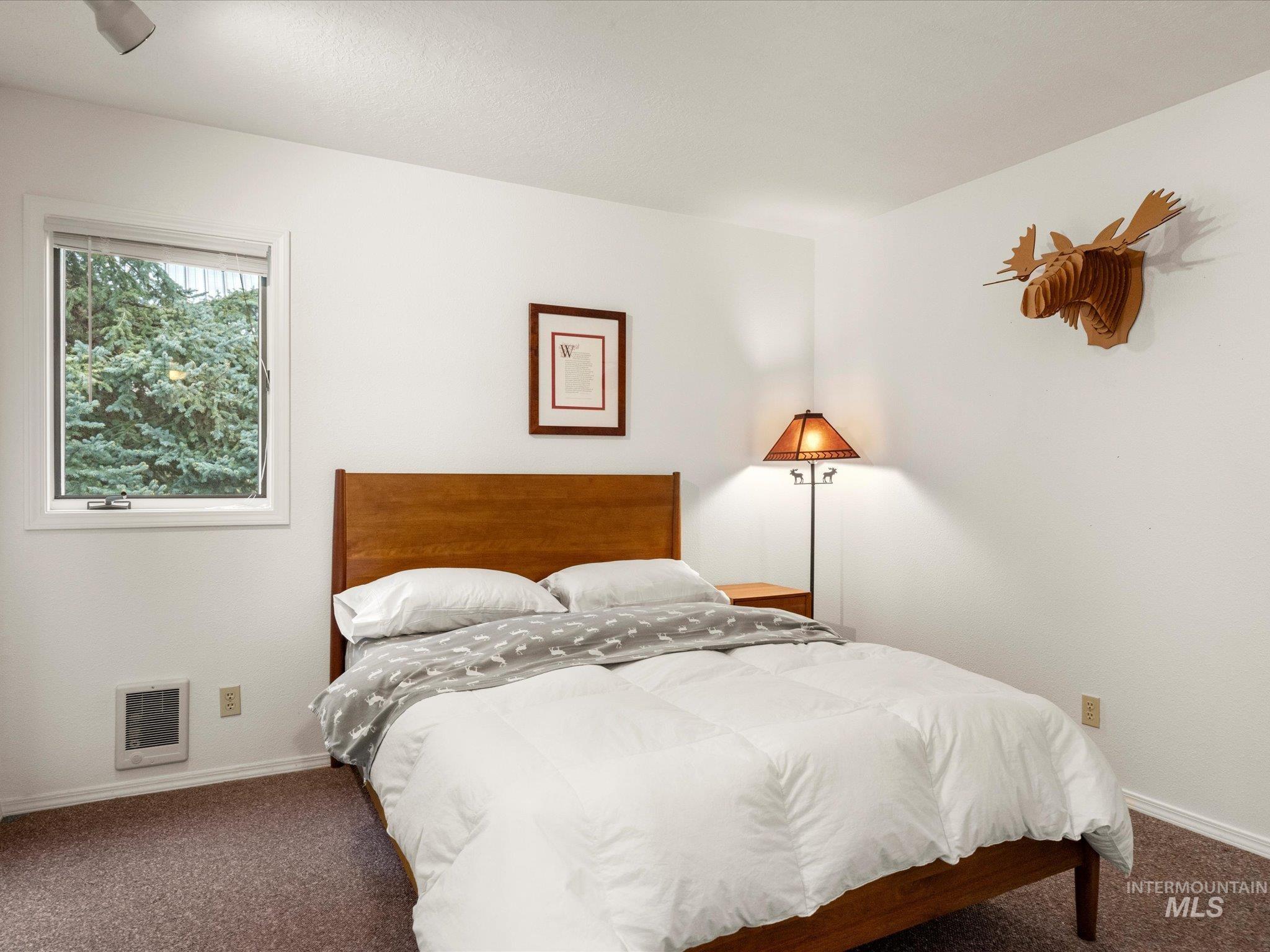 1658 Timber Cir Property Photo 21