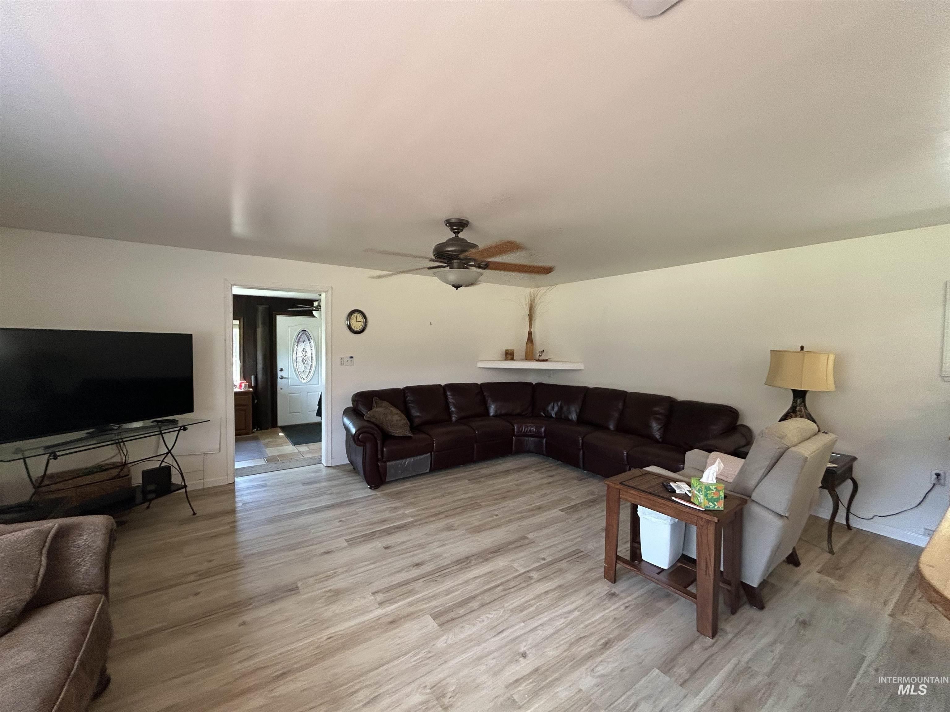 6215 Highway 12 Property Photo 9