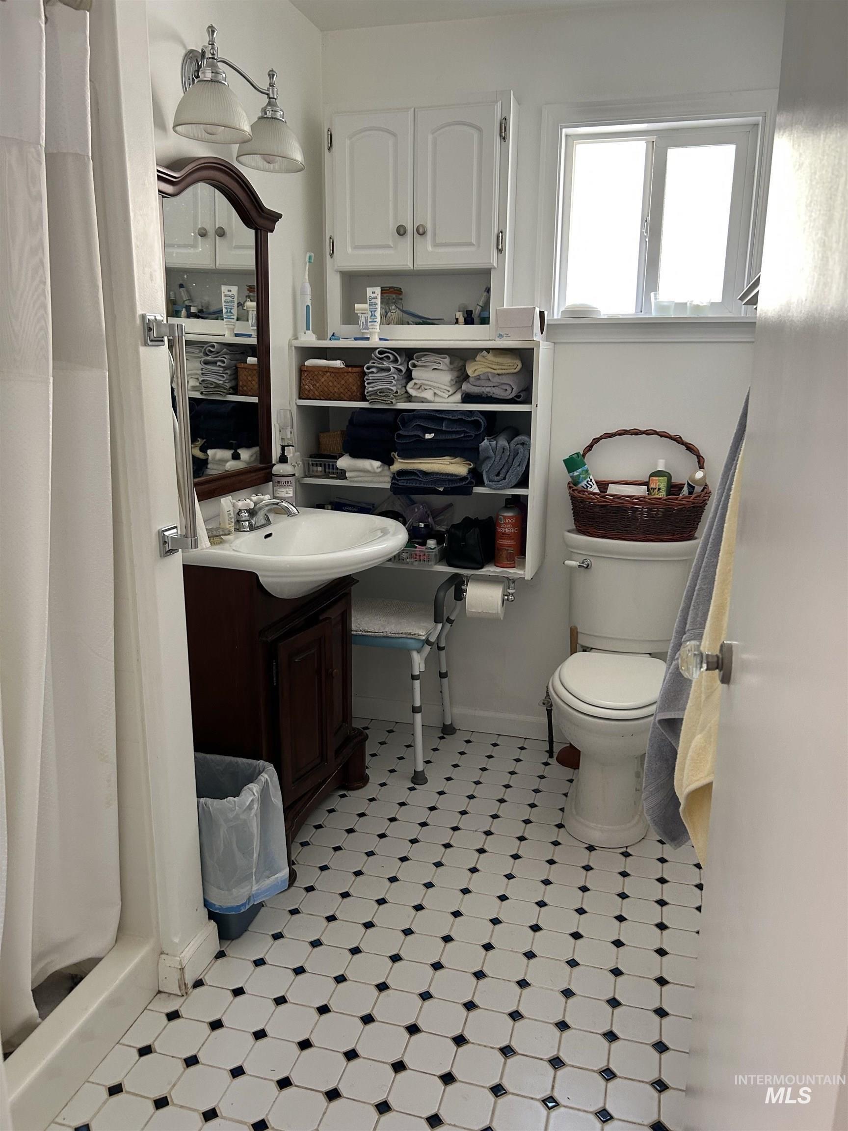 6215 Highway 12 Property Photo 17