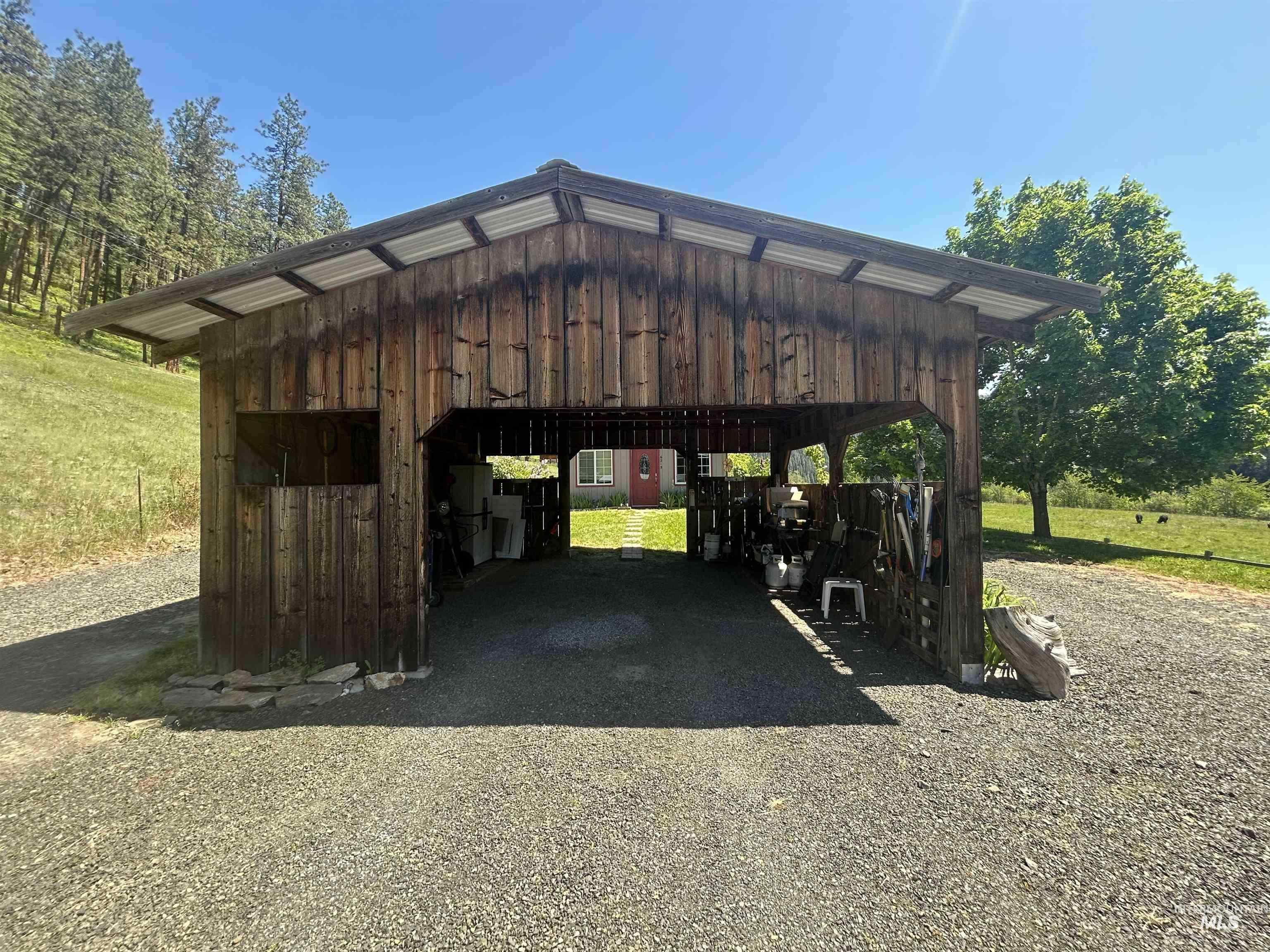 6215 Highway 12 Property Photo 26
