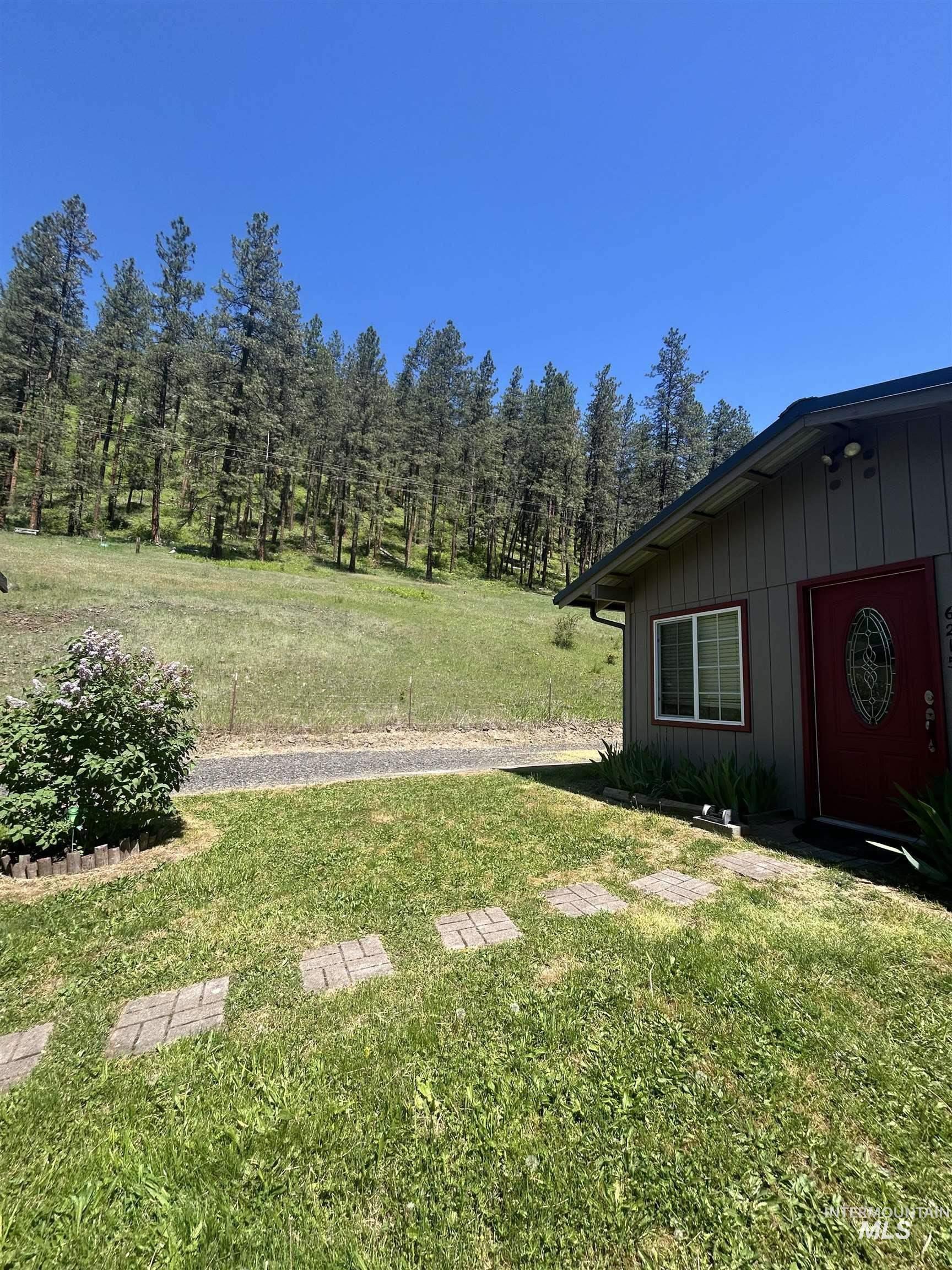 6215 Highway 12 Property Photo 28