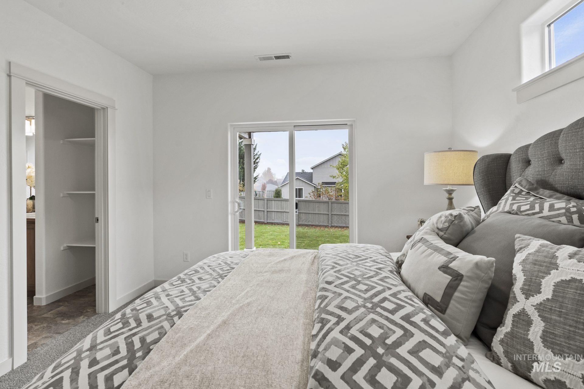 993 N Belgian Way Property Photo 11