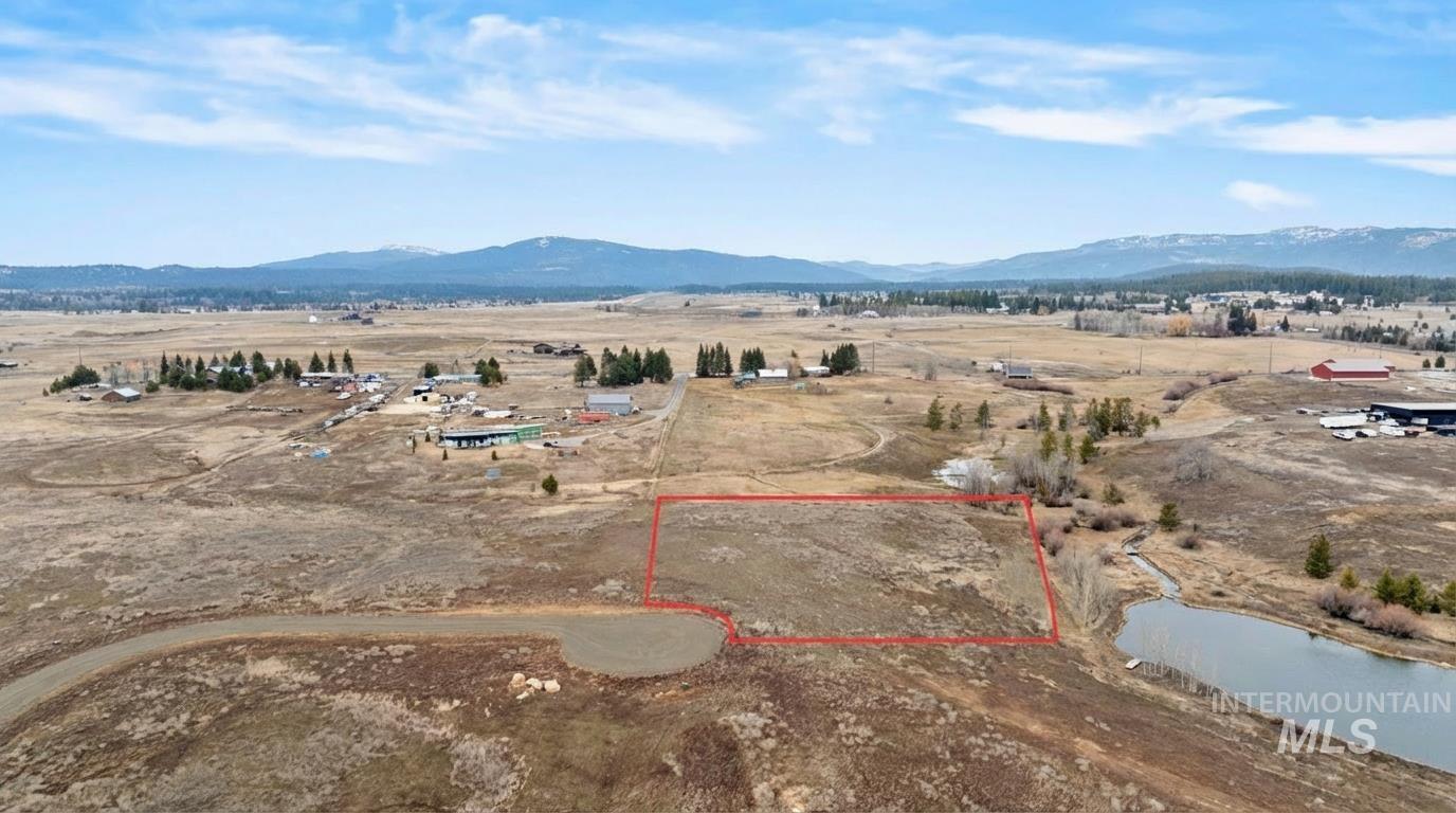 103 Sunbridge Property Photo 3