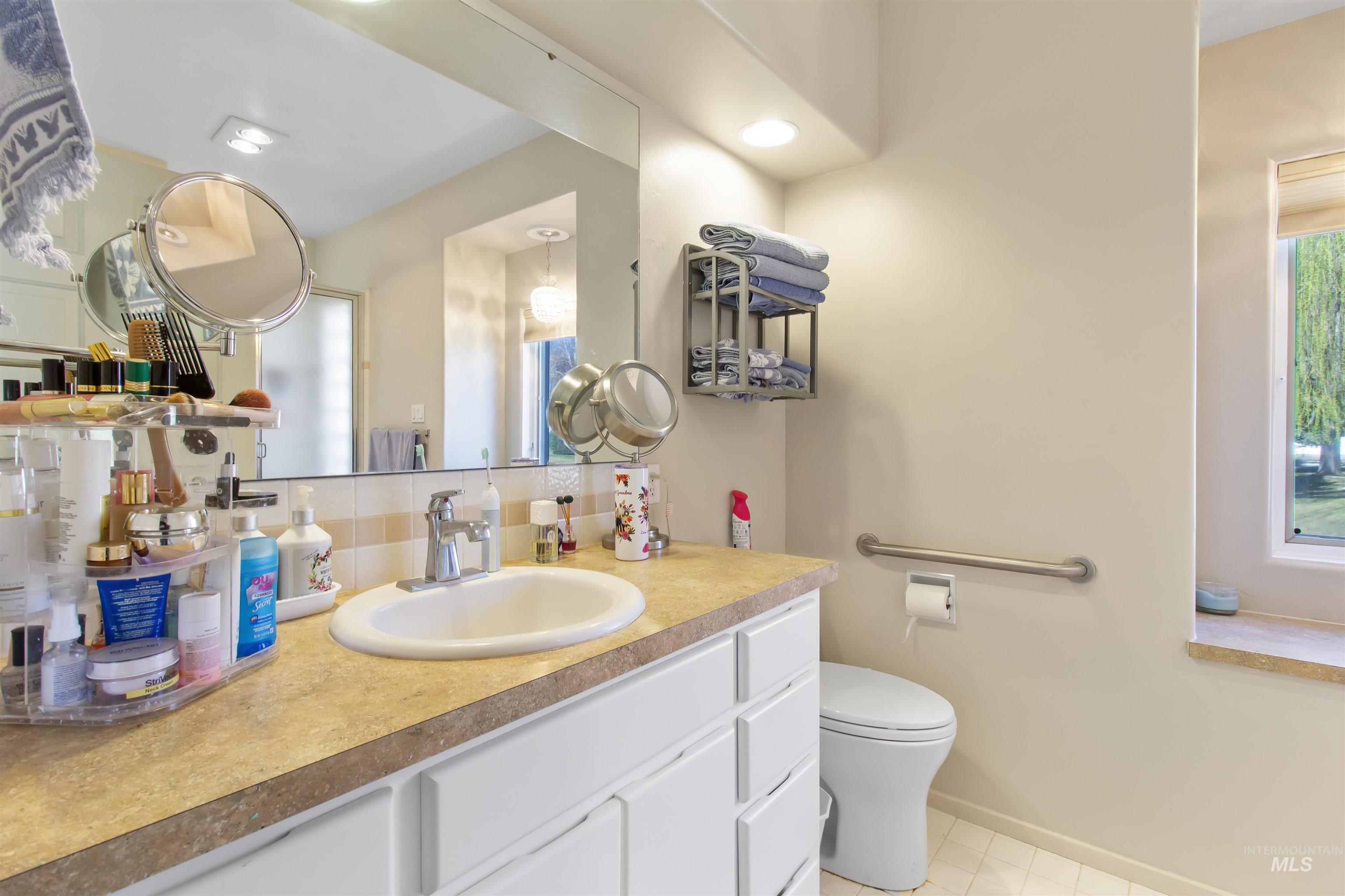 132 Los Lagos Property Photo 30