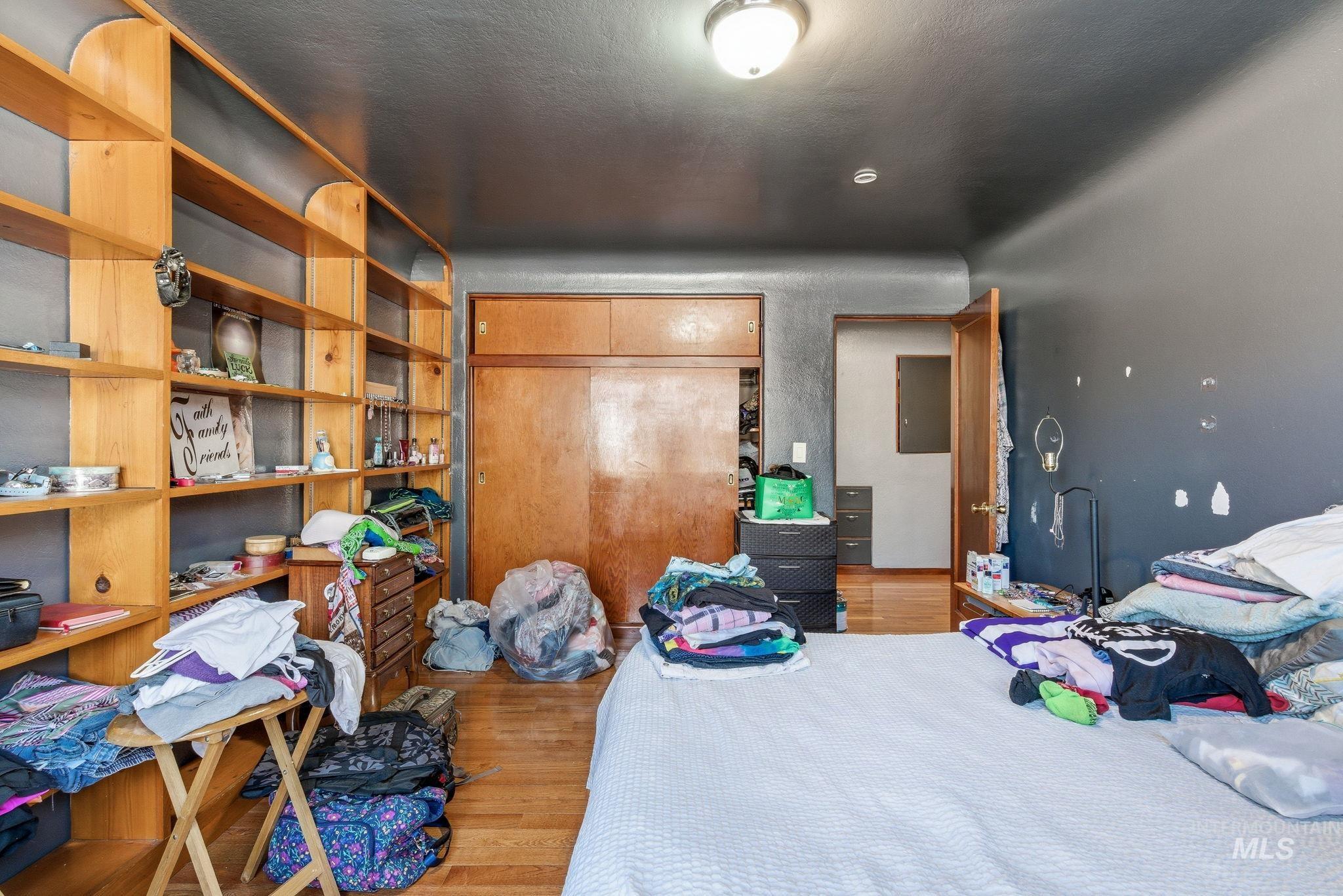 123 S Holly St Property Photo 12