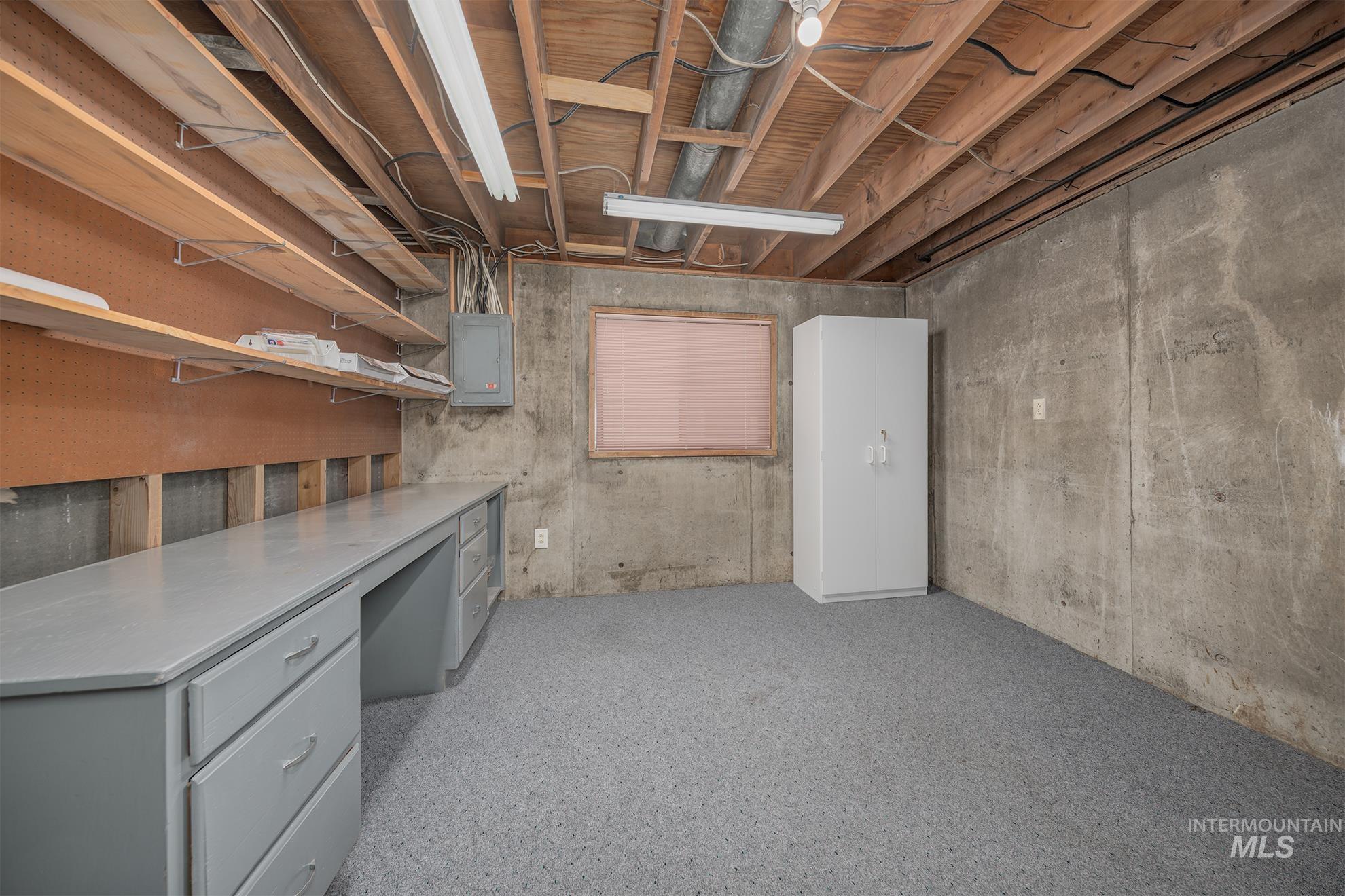 647 Nw 3rd Street Property Photo 29